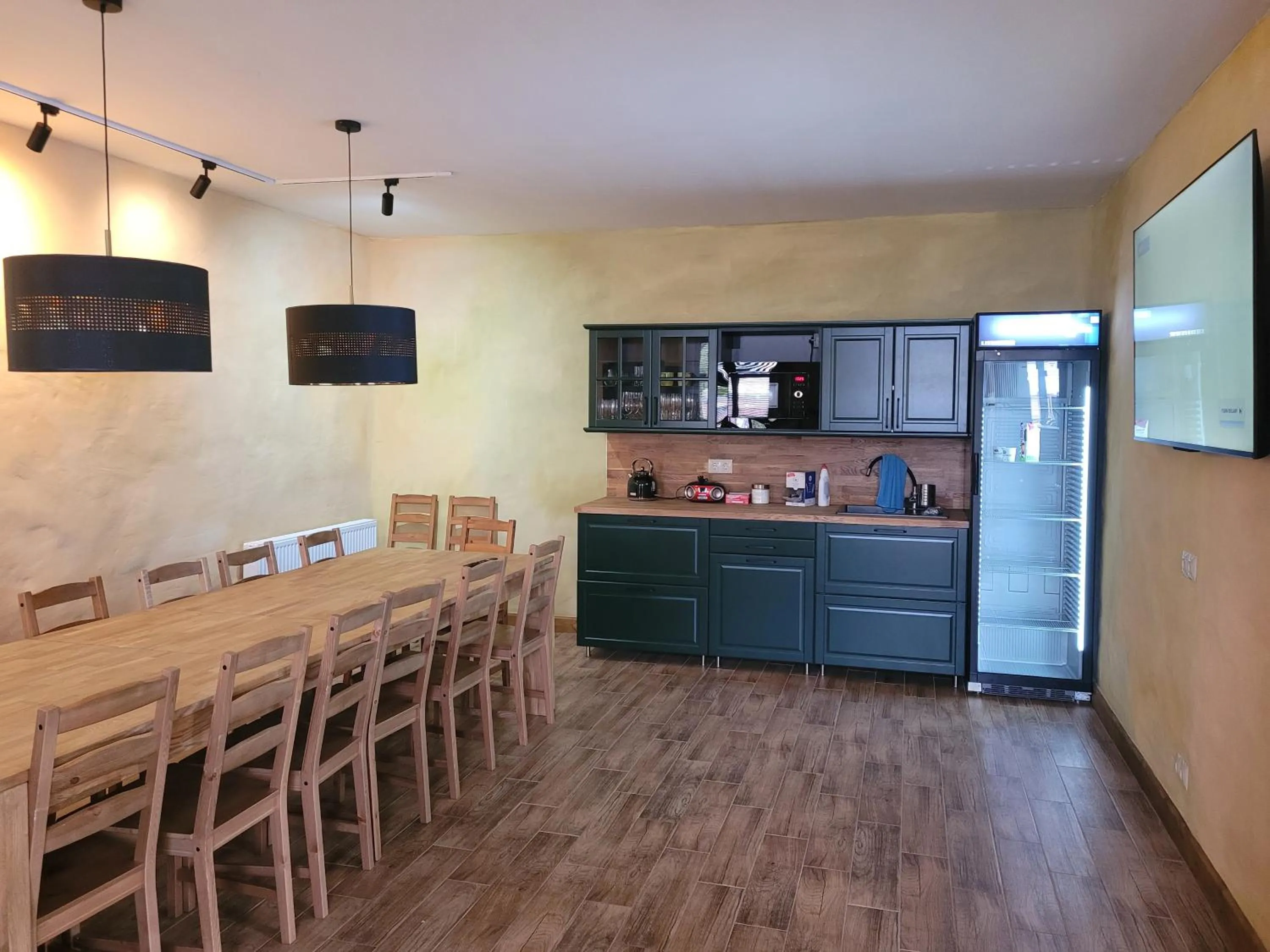 Communal lounge/ TV room in Gościniec Pod Lipą