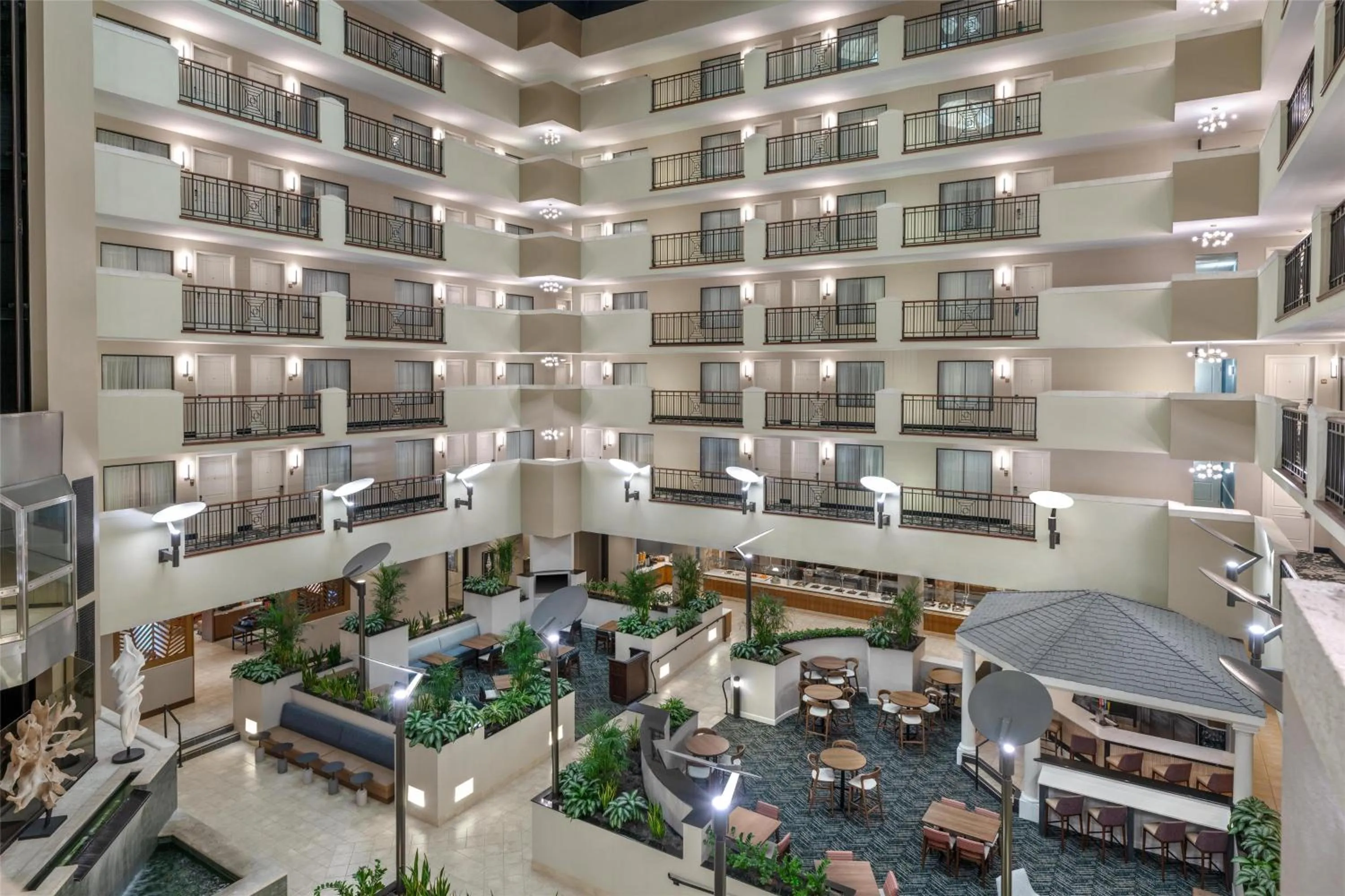 Lobby or reception in Embassy Suites Fort Myers - Estero