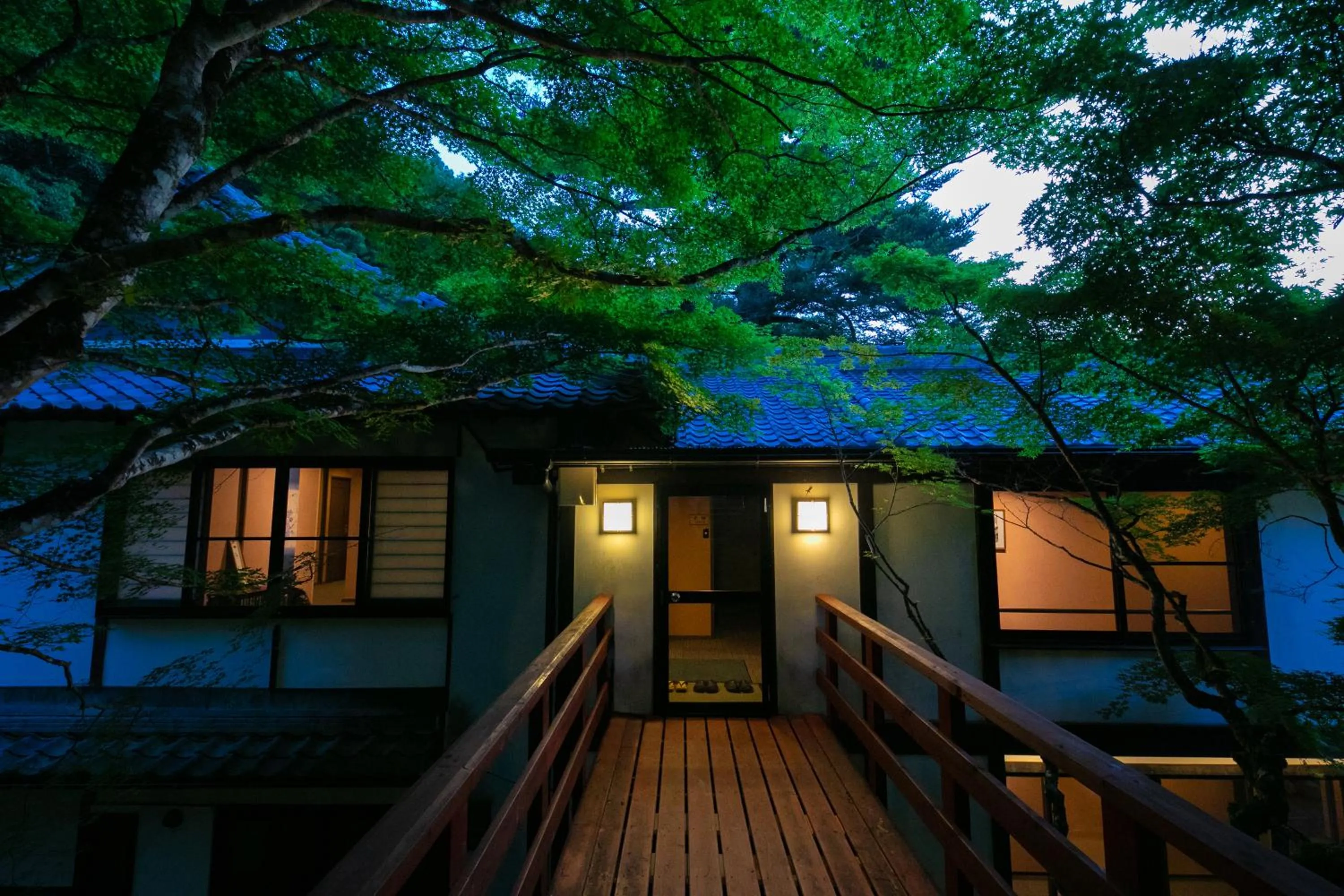 Property building in Yumoto Ueyama Ryokan
