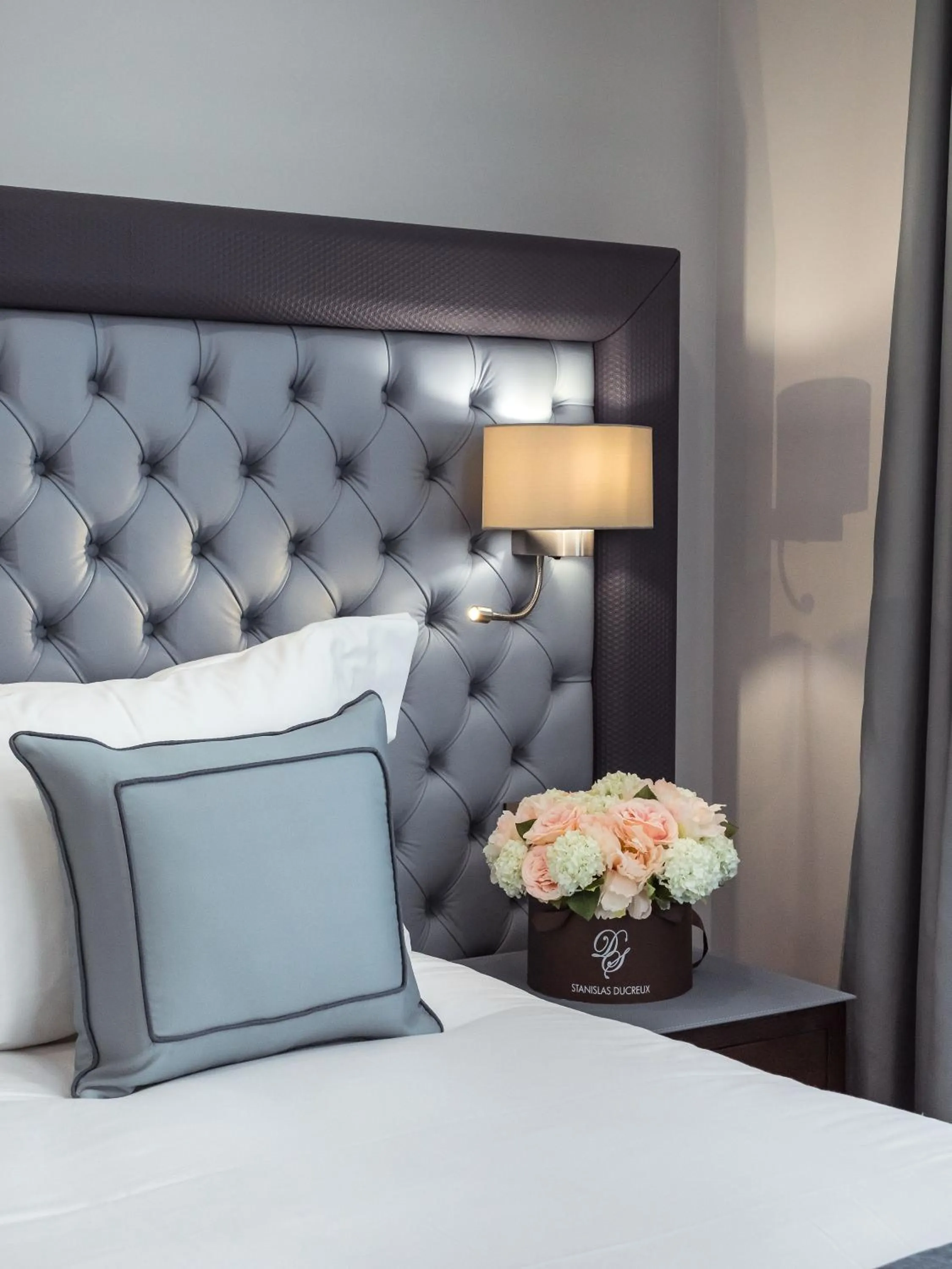 Decorative detail, Bed in Villa Genesis