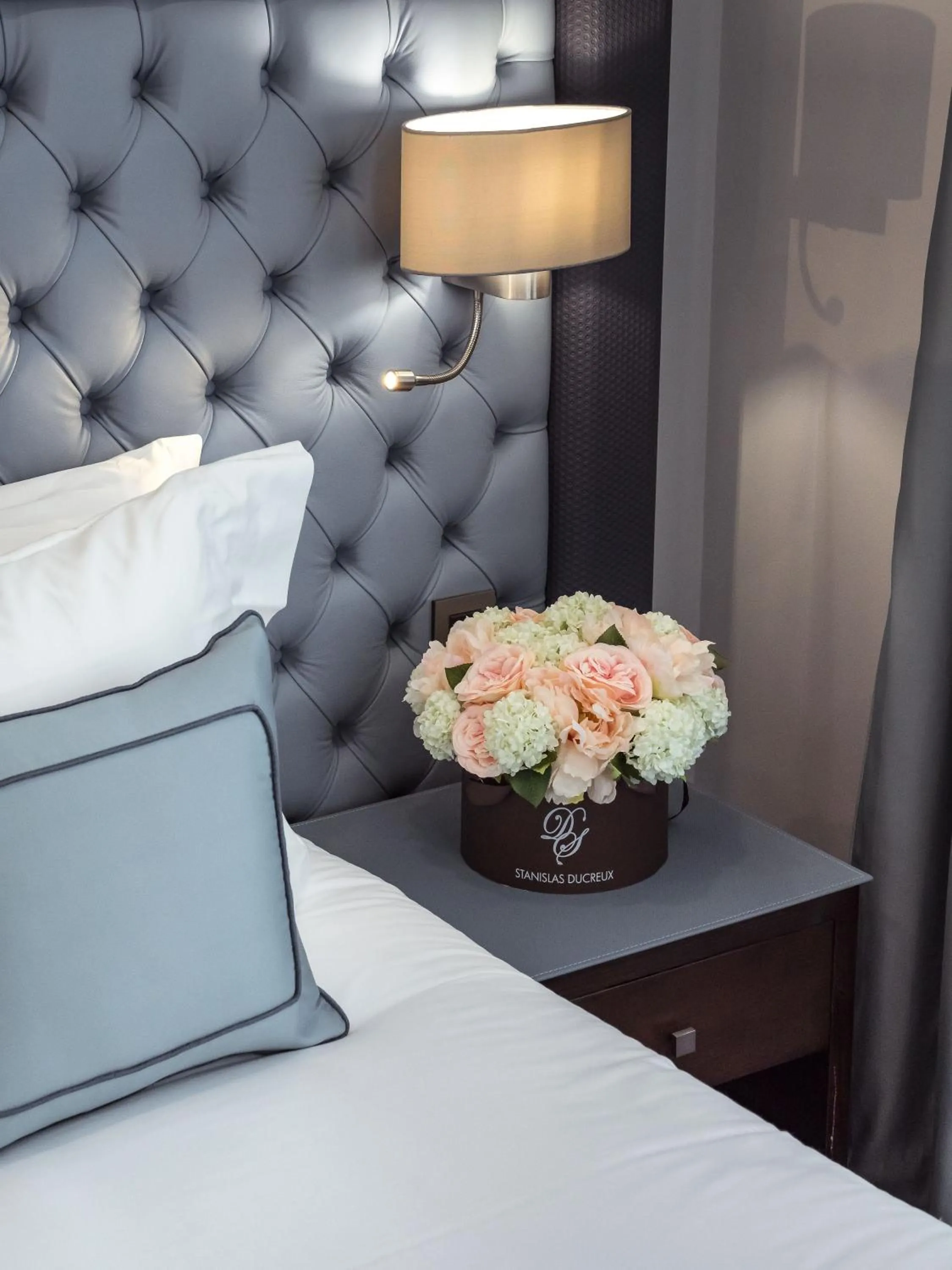 Decorative detail, Bed in Villa Genesis