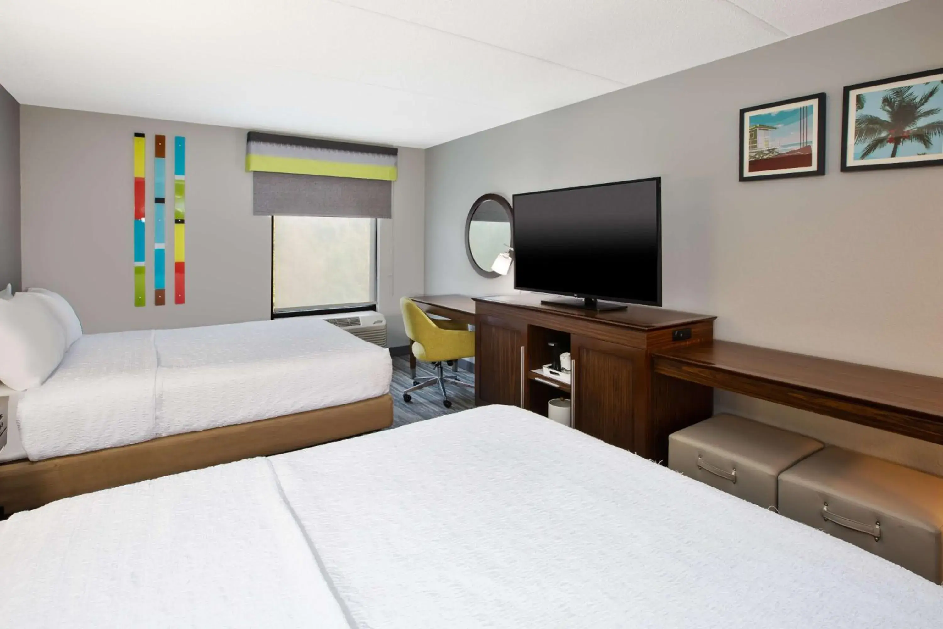 Queen Room with Two Queen Beds - Non-Smoking in Hampton Inn Daytona/Ormond Beach Queen Room with Two Queen Beds - Non-Smoking in Hampton Inn Daytona/Ormond Beach