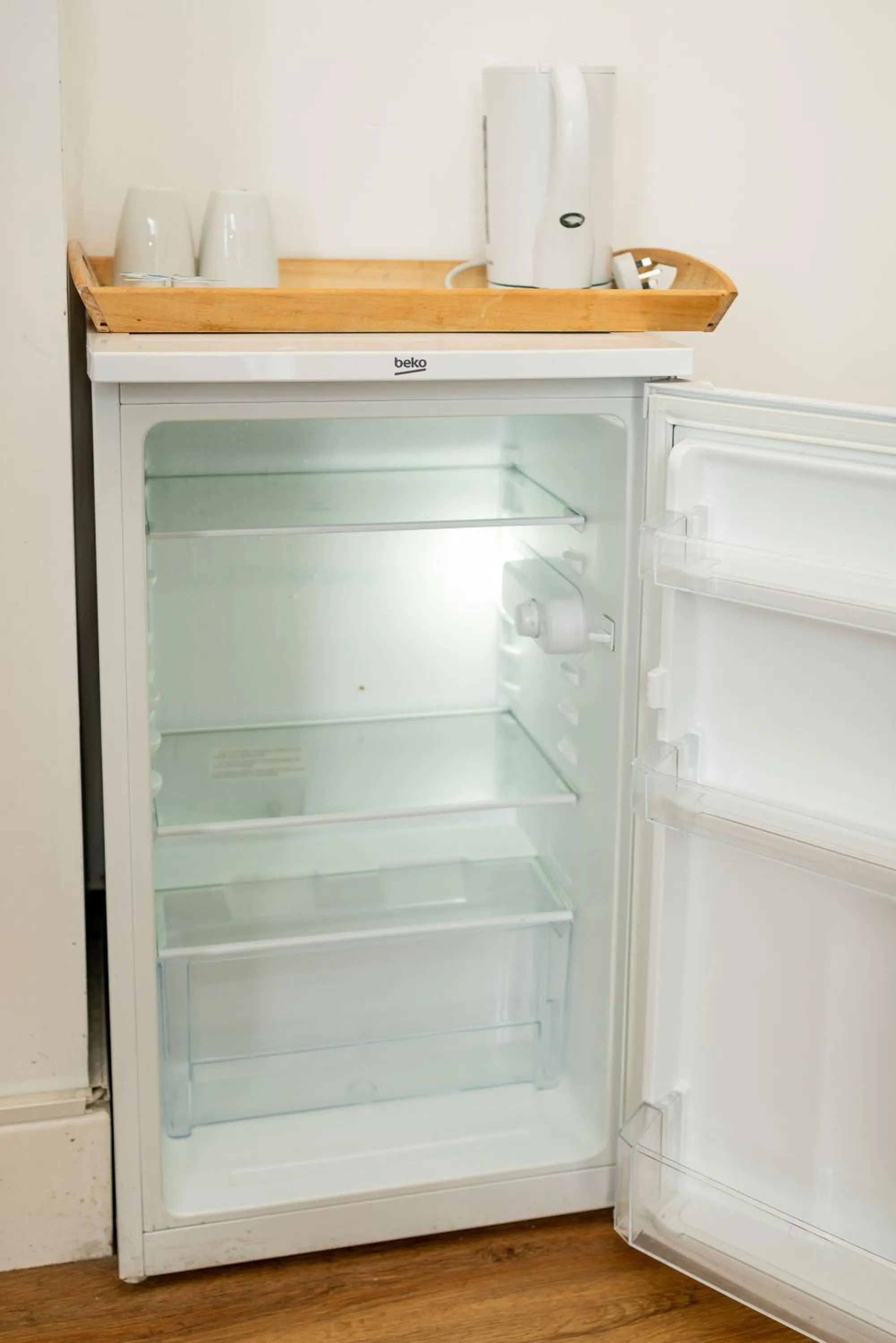 Coffee/tea facilities in London City Hotel