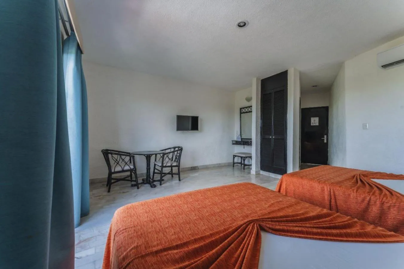 Bedroom, Bed in Imperial Las Perlas