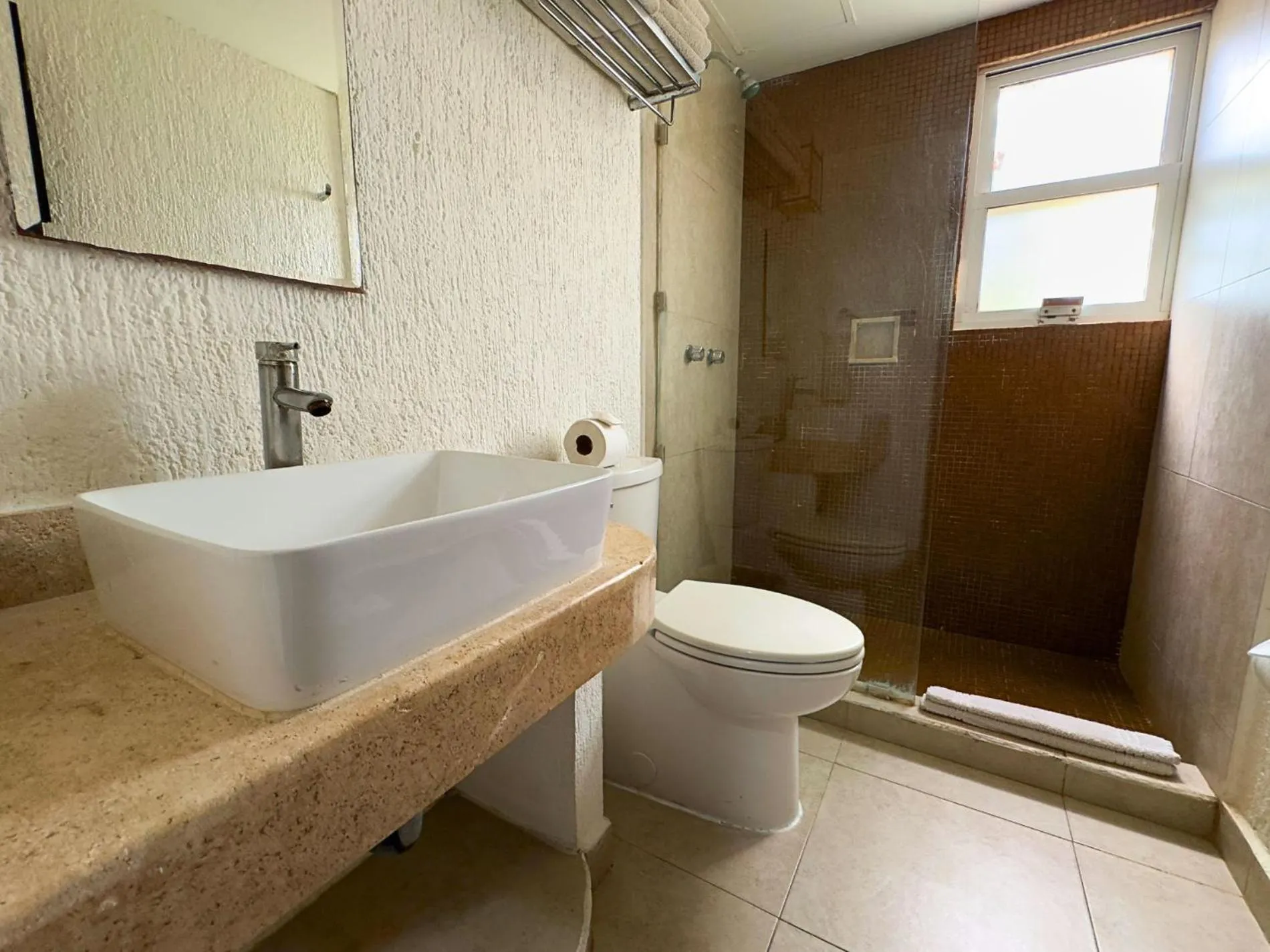 Bathroom in Tukan Hotel Playa del Carmen