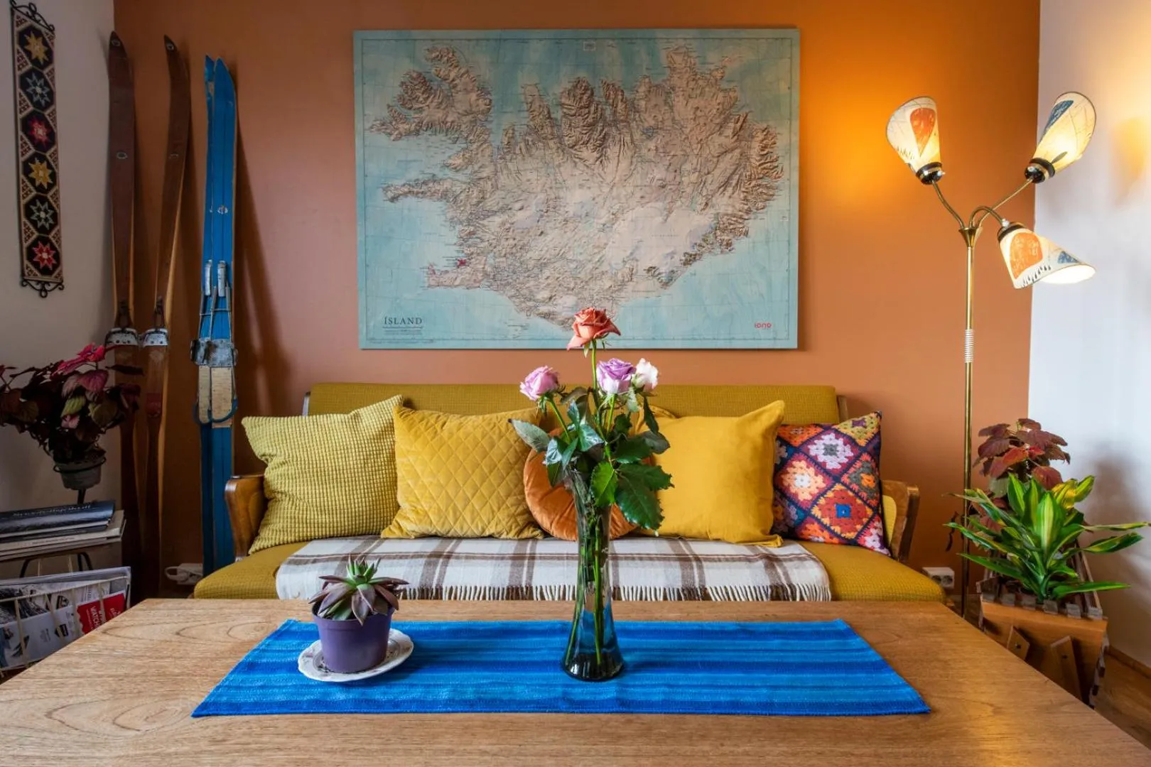 Communal lounge/ TV room in Sjávarborg