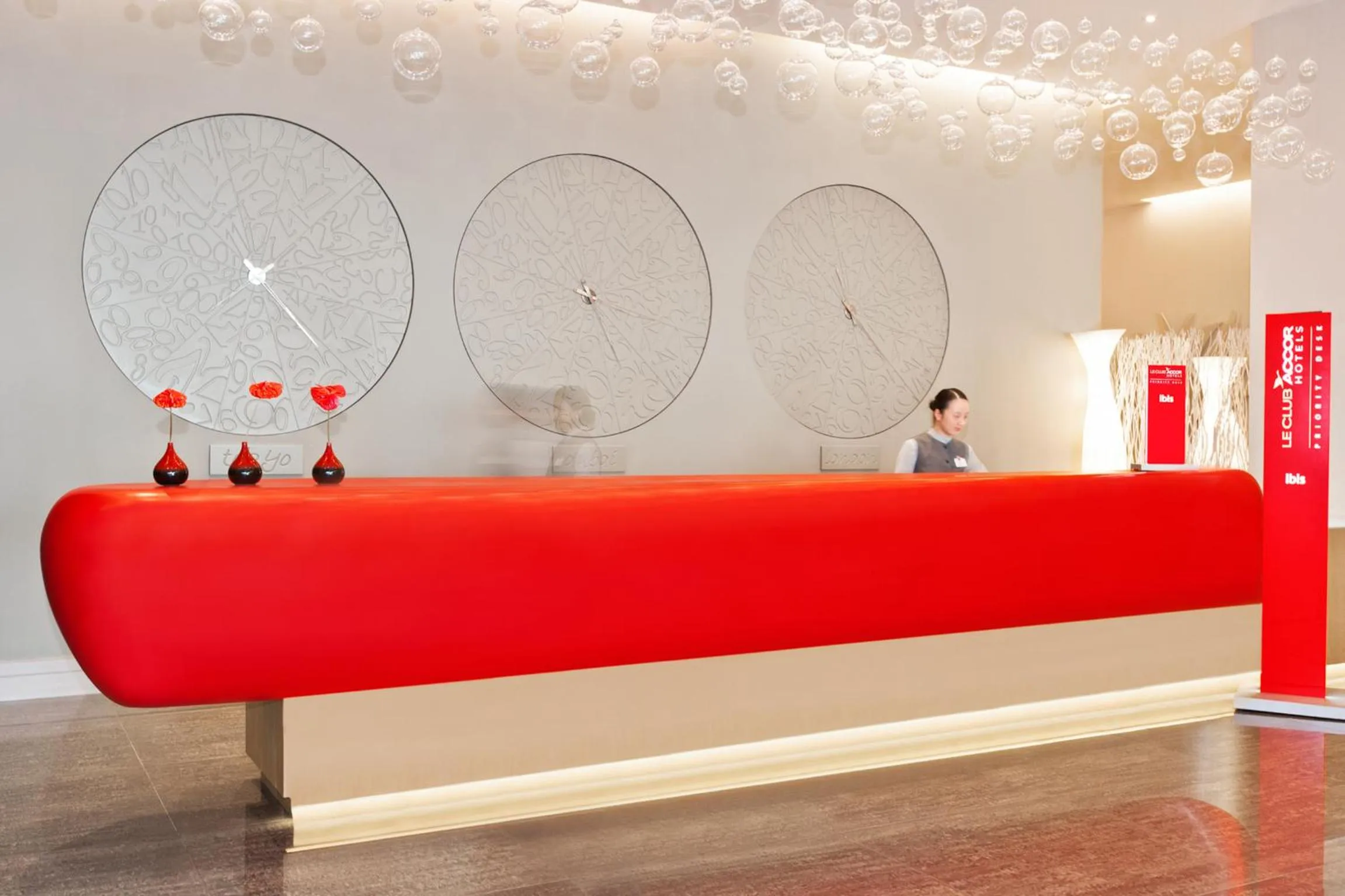 Staff in ibis Mall Avenue Dubai