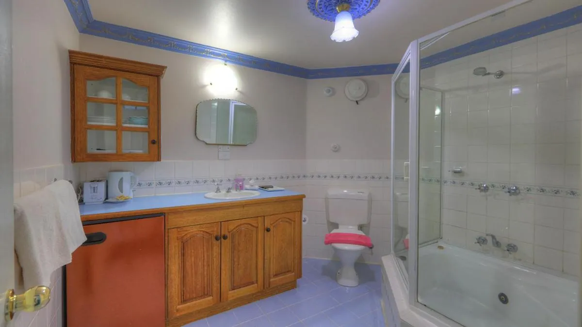 Hatchers Richmond Manor