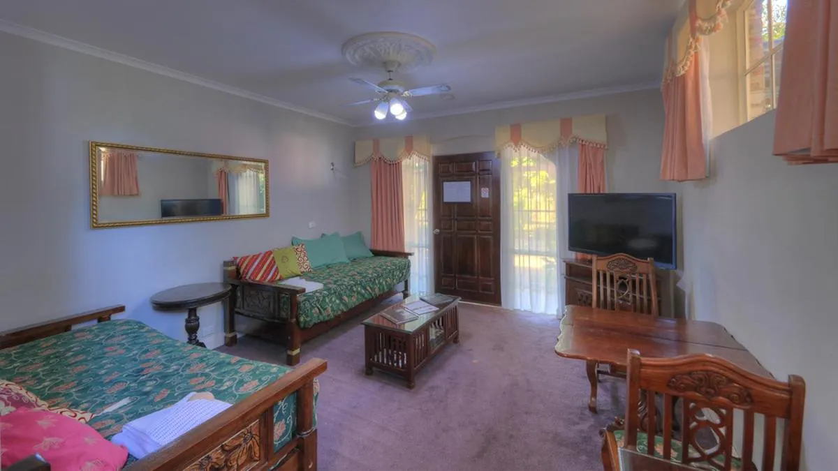 Hatchers Richmond Manor