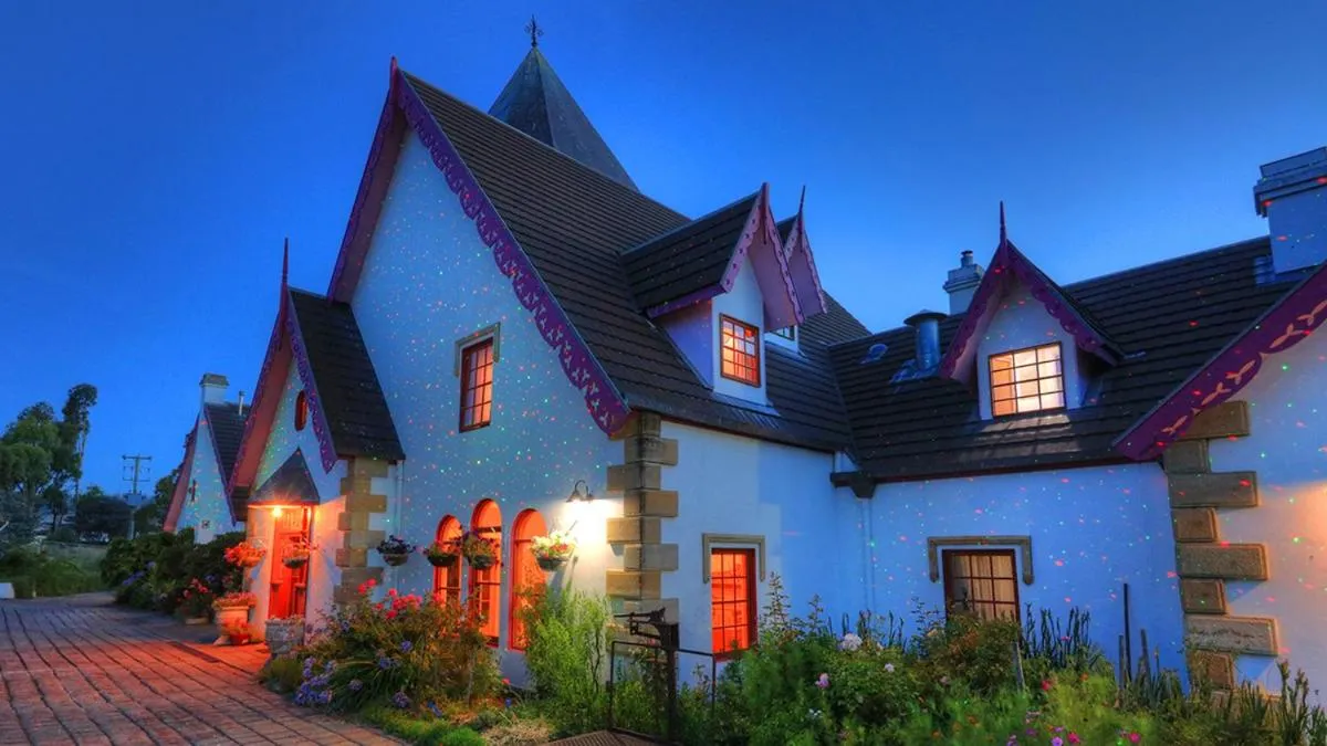 Property building in Hatchers Richmond Manor