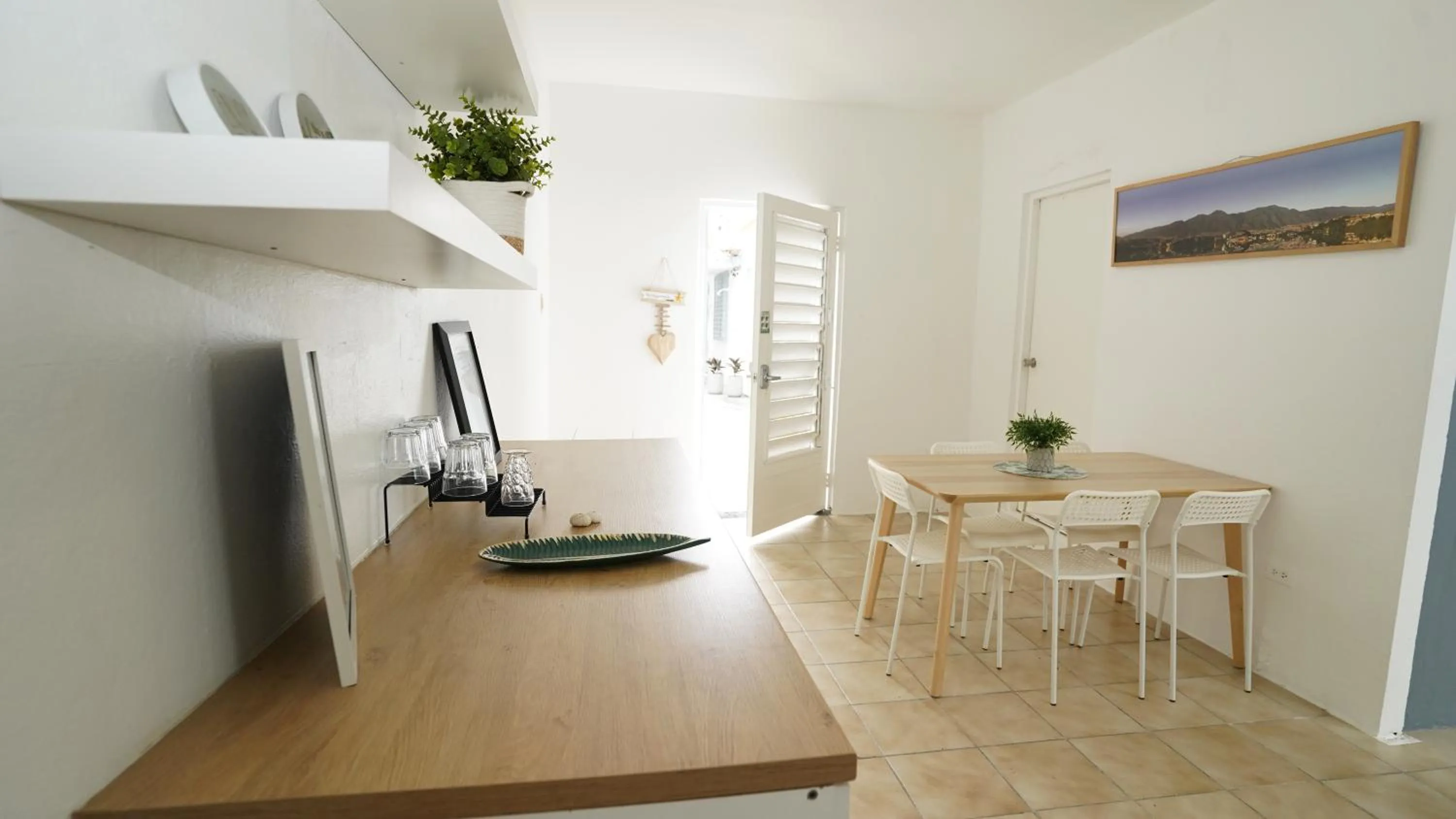 Dining area in The Pelican Poshtel