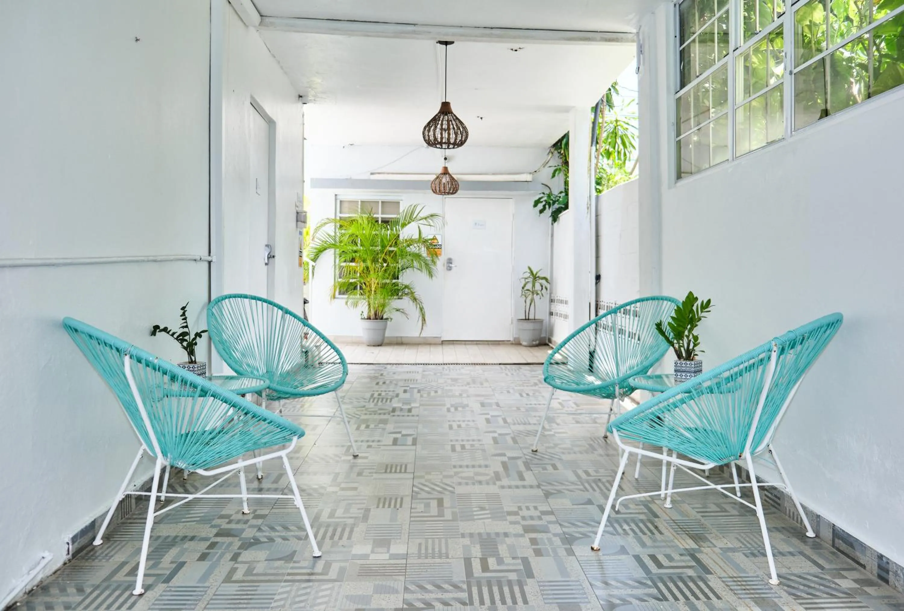 Area and facilities in The Pelican Poshtel