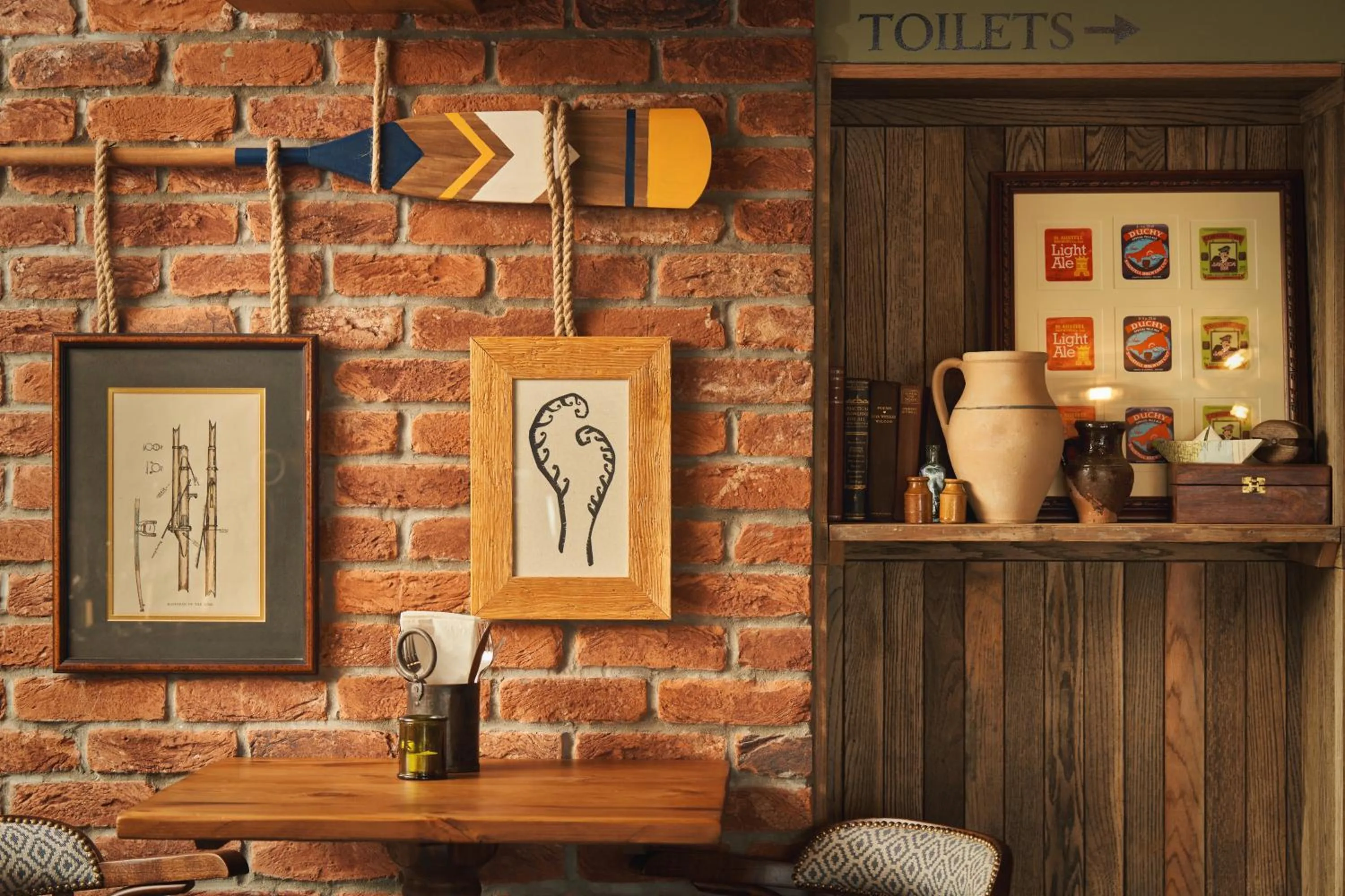 Decorative detail in The Rising Sun