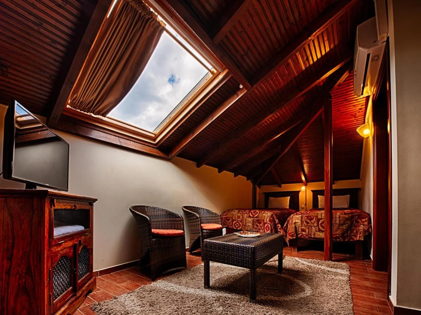 Bed in Hotel Nostos Kastoria