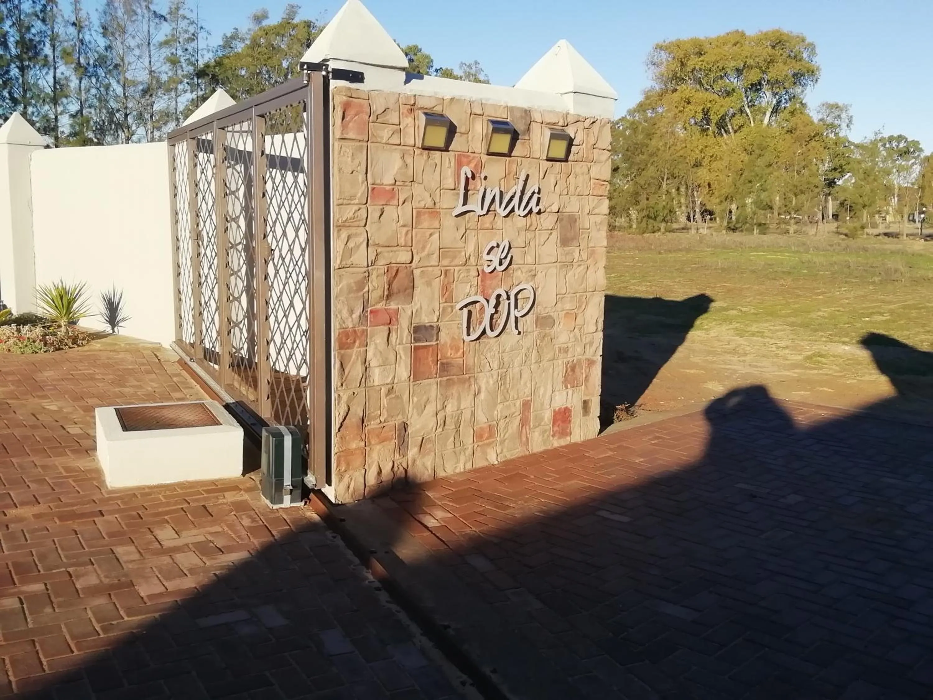 Facade/entrance in Linda se Dop