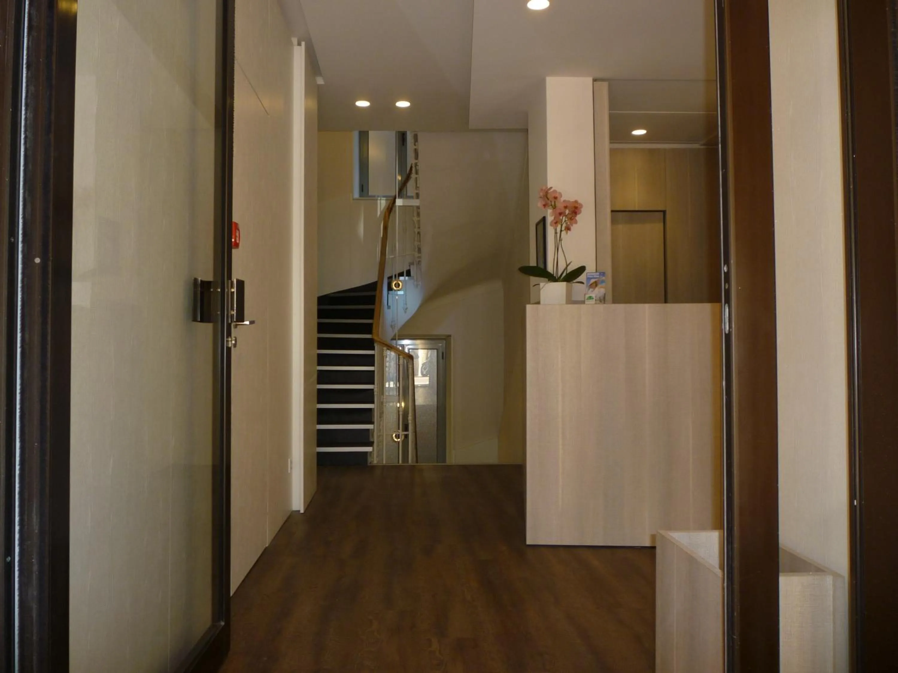 Facade/entrance in Hôtel de France