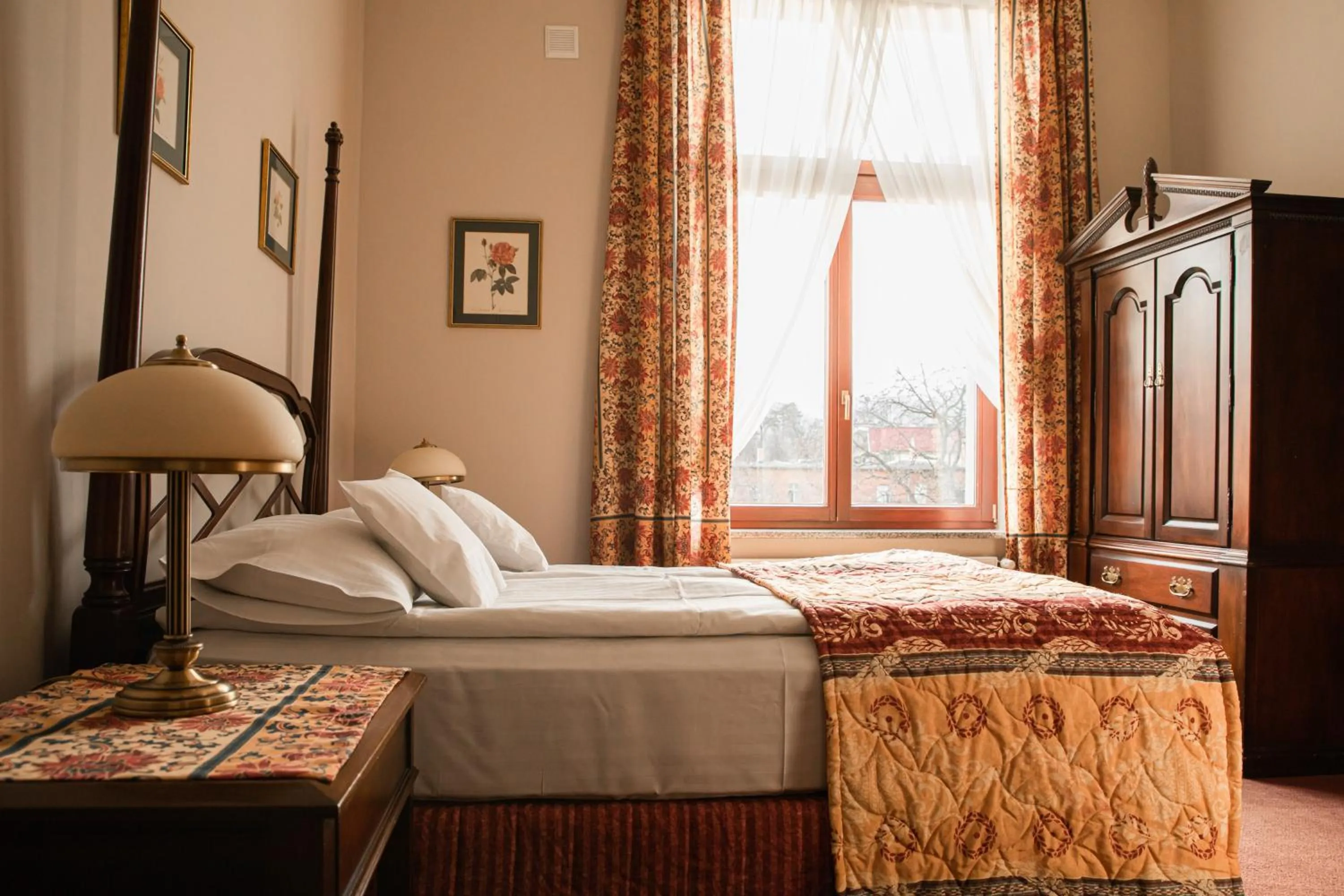 Bed in Pałac Bielawa