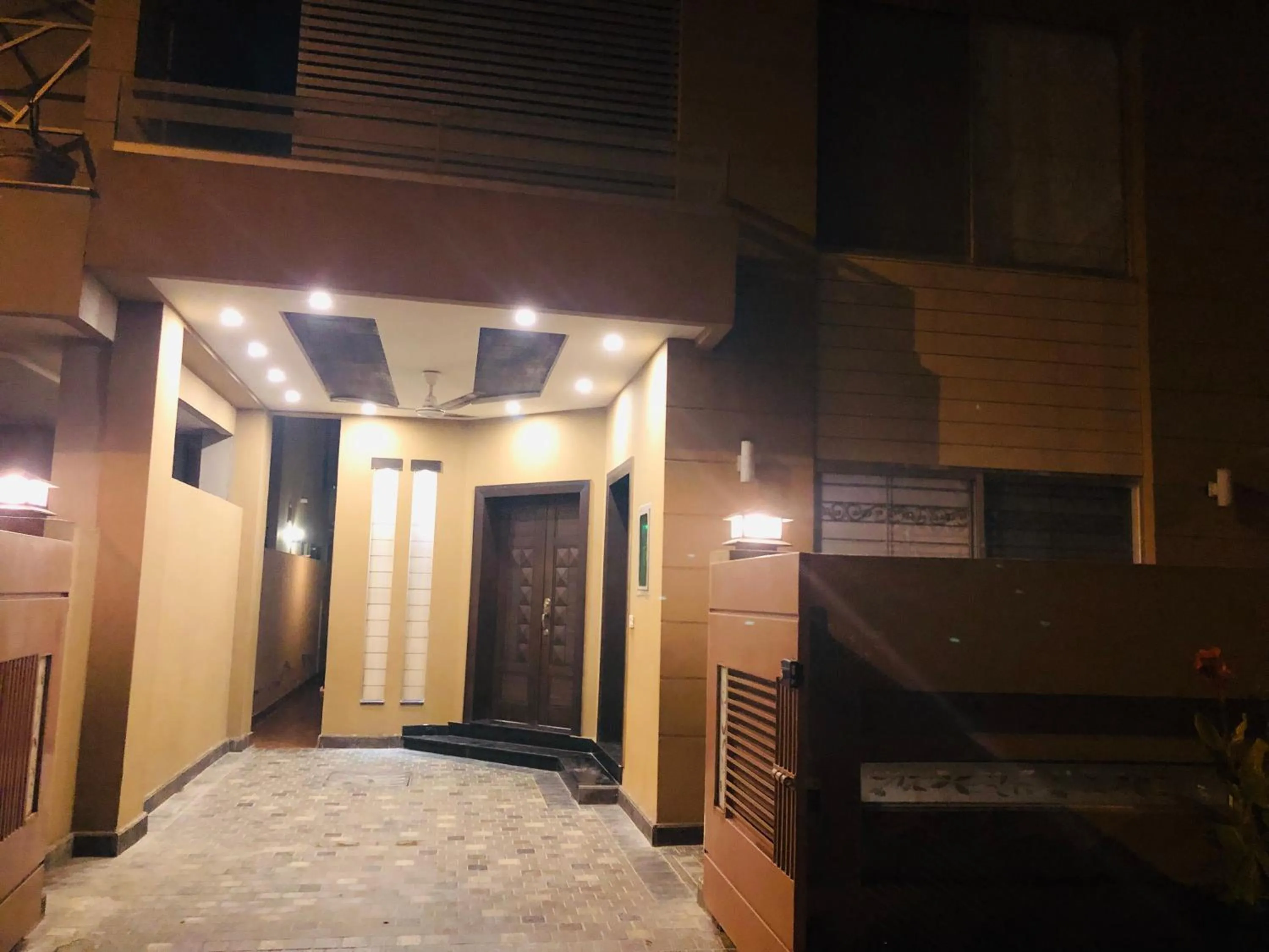 Property building in Vactional Villa Dha Phase 6 Lahore ,Three Bed Room Full House