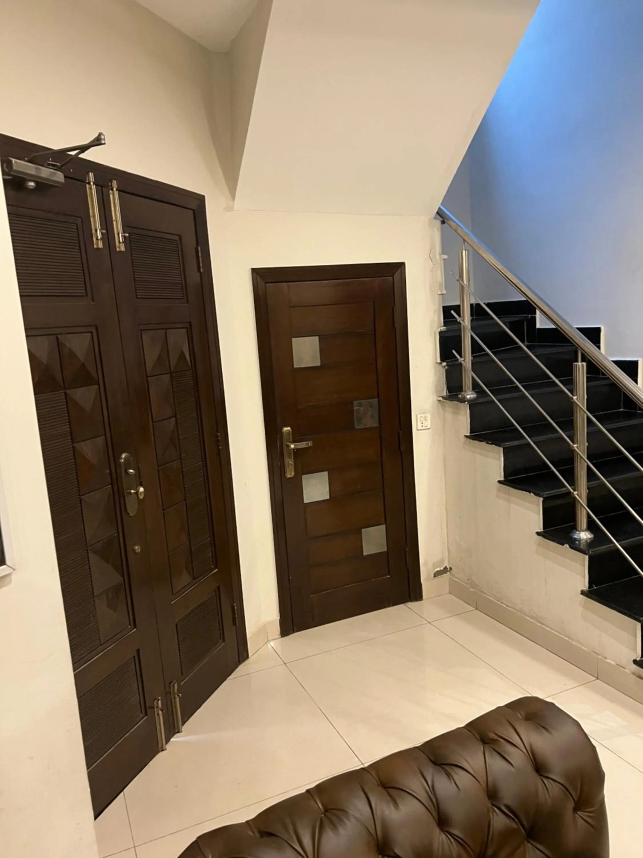 Vactional Villa Dha Phase 6 Lahore ,Three Bed Room Full House