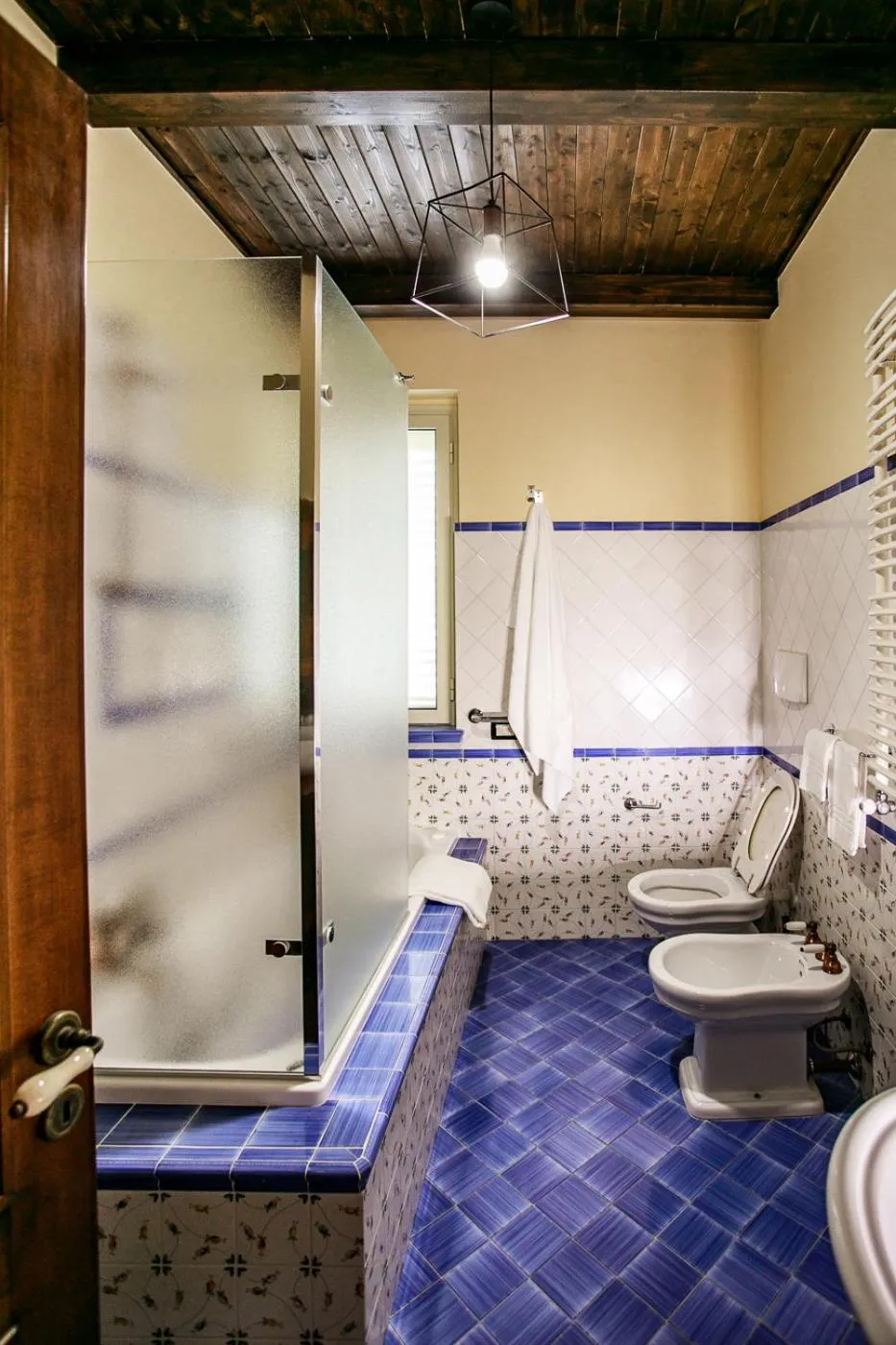 Hot Tub in B&B Scirocco House