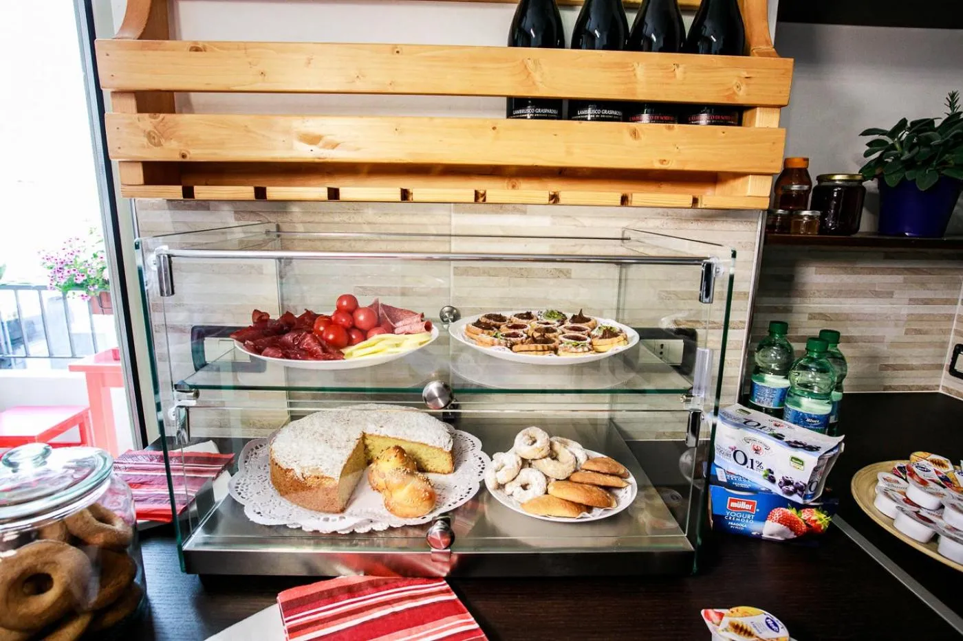 Breakfast in B&B Scirocco House