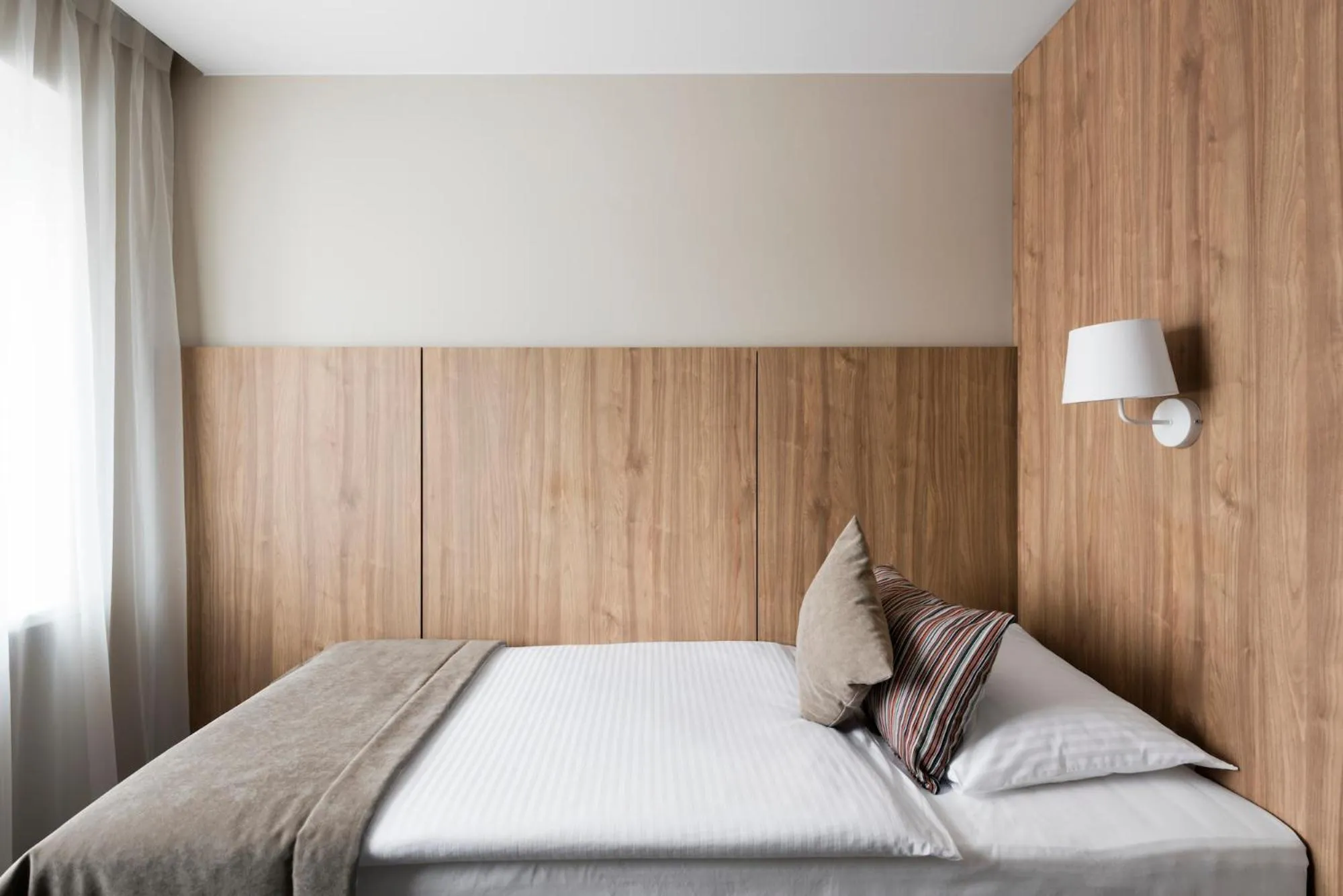 Bedroom, Bed in Big Stone