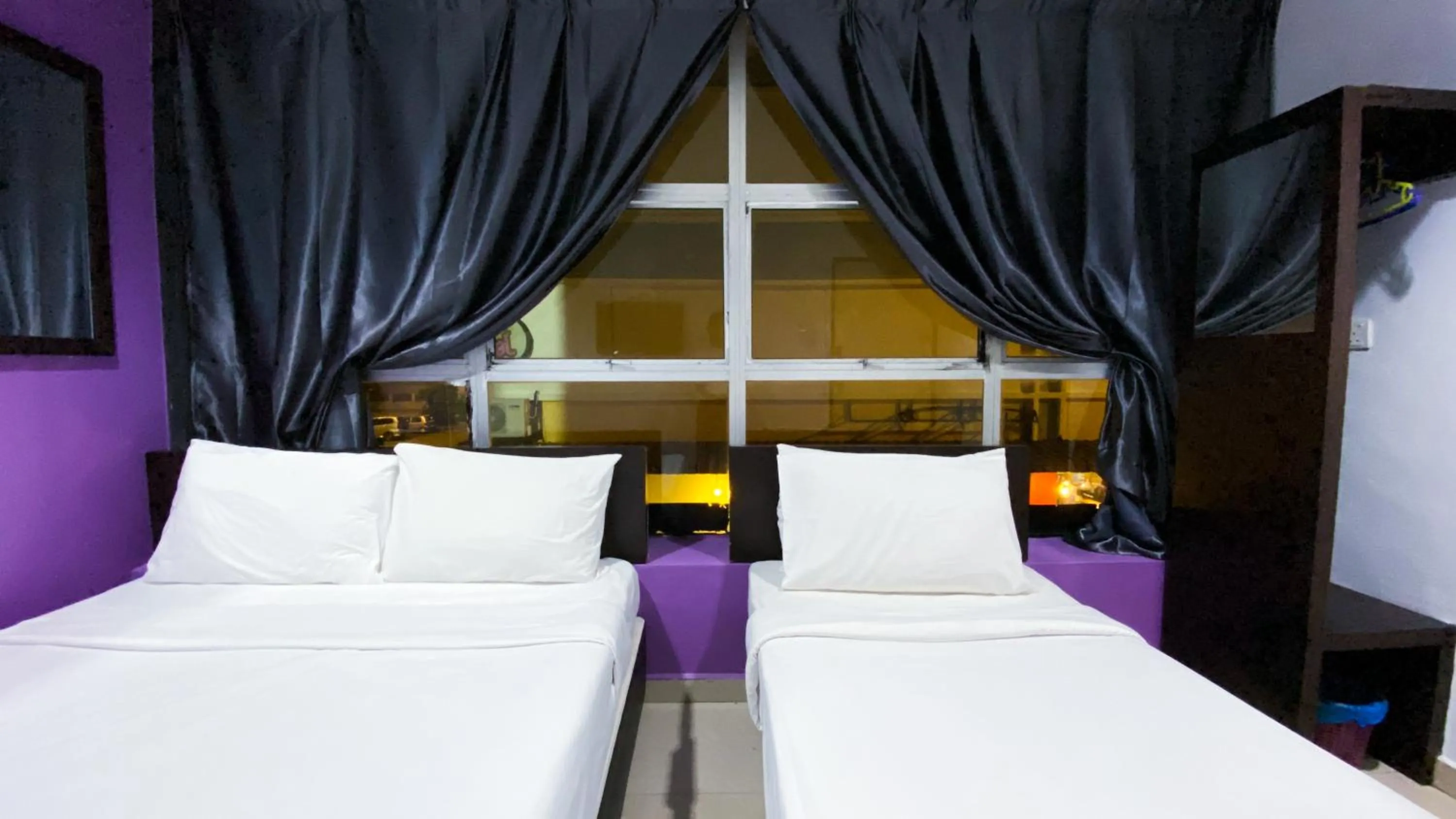 Bed in SMART HOTEL SEKSYEN 15 SHAH ALAM