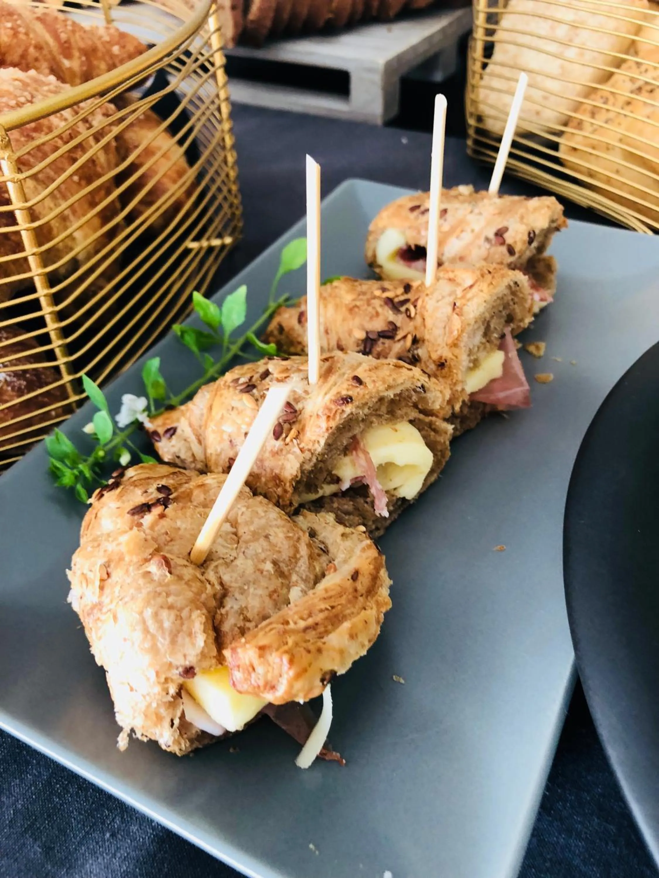 Breakfast in Hotel Aplo - Breakfast Experience