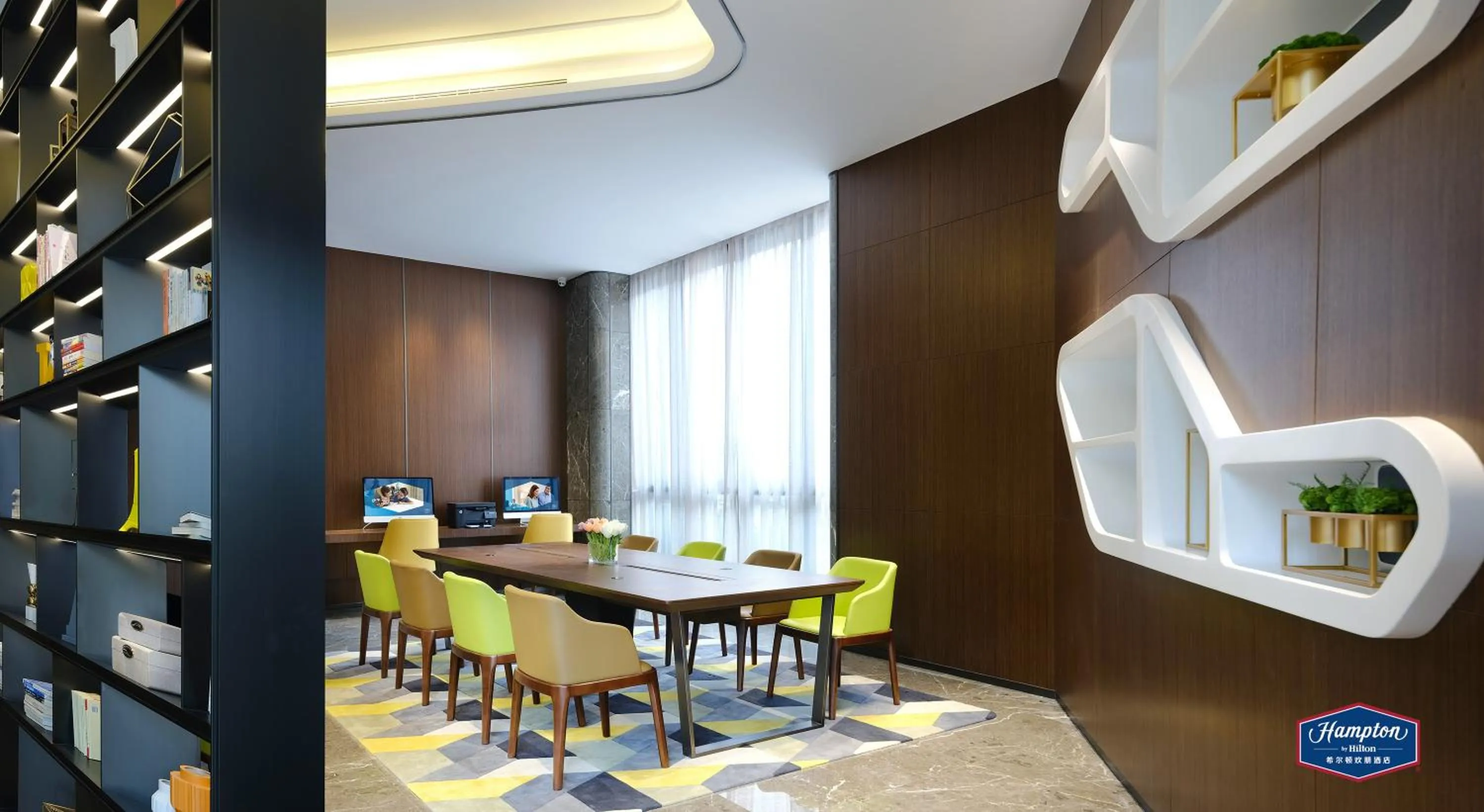 Business facilities in Hampton by Hilton Guangzhou Dongxiaonan
