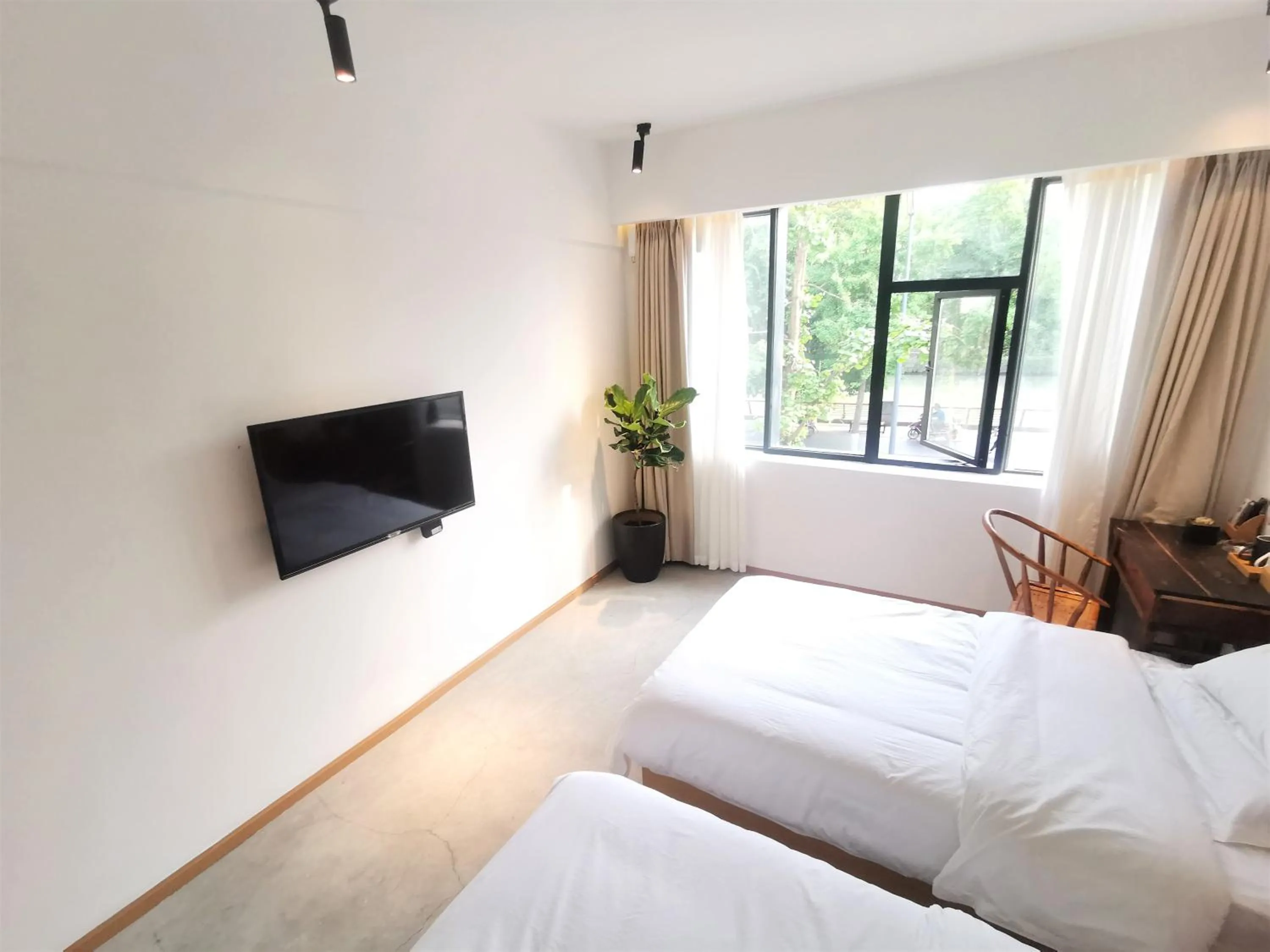 Bed in Moonlight Hotel