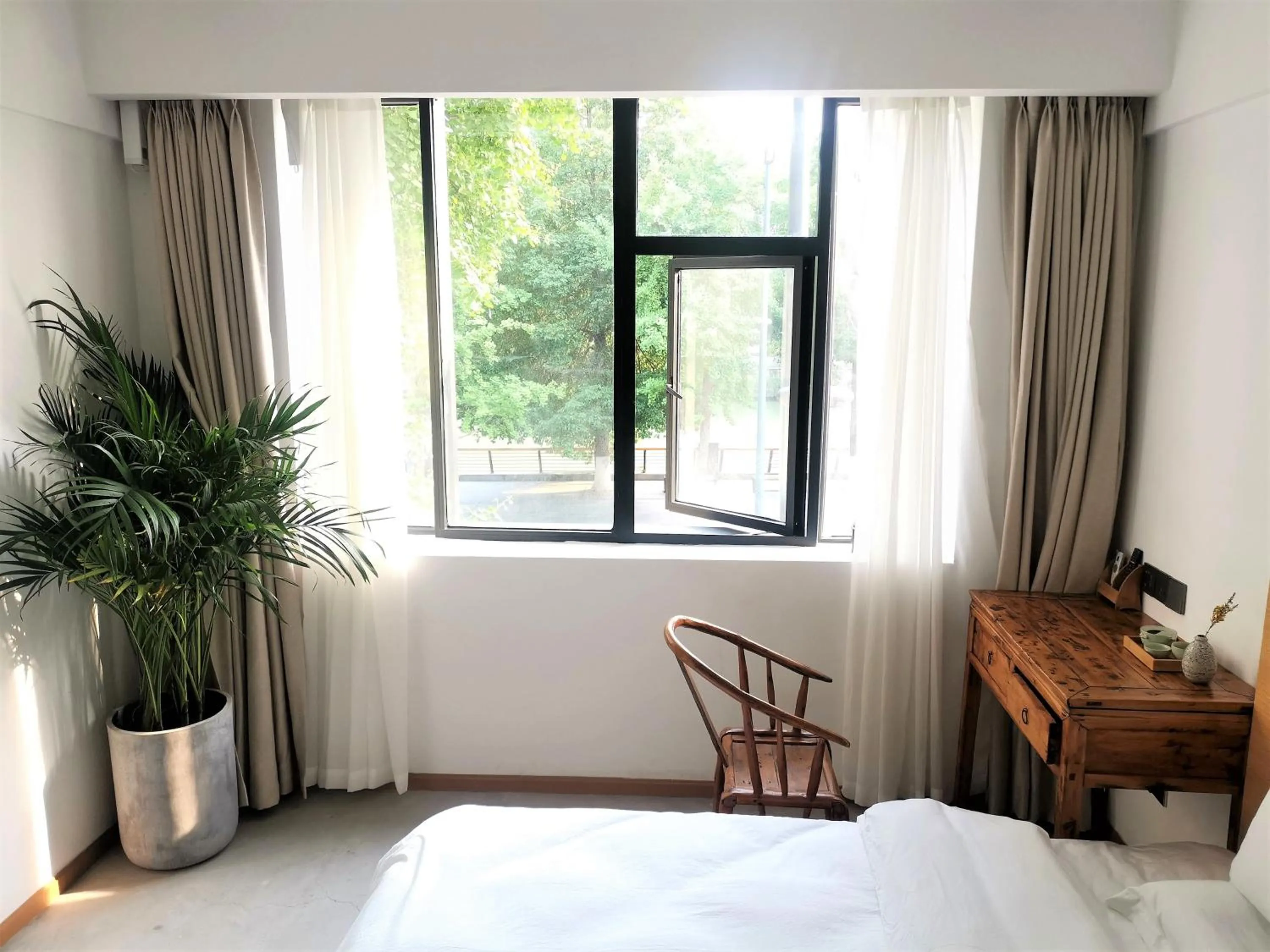 Bed in Moonlight Hotel