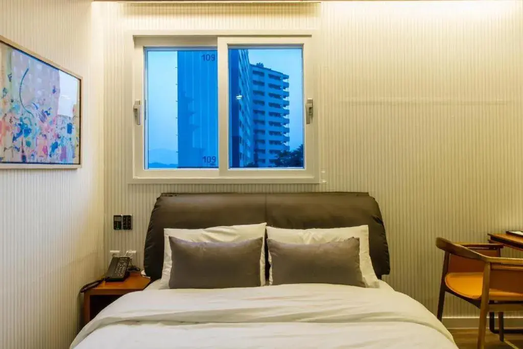 Standard Double Room in Brown Dot Hotel Gyeongju Standard Double Room in Brown Dot Hotel Gyeongju