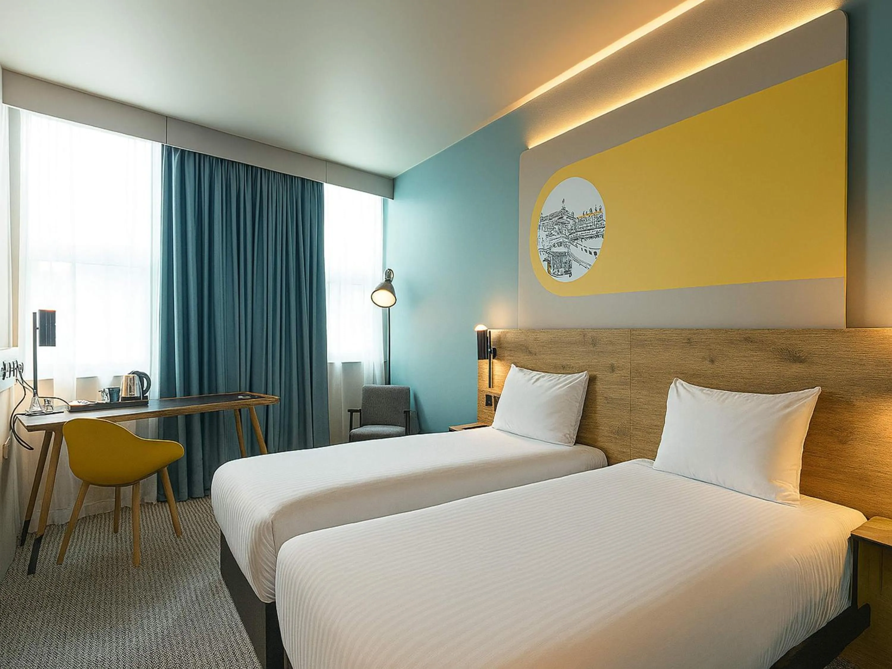 Photo of the whole room, Bed in B&B HOTEL Birmingham Centre