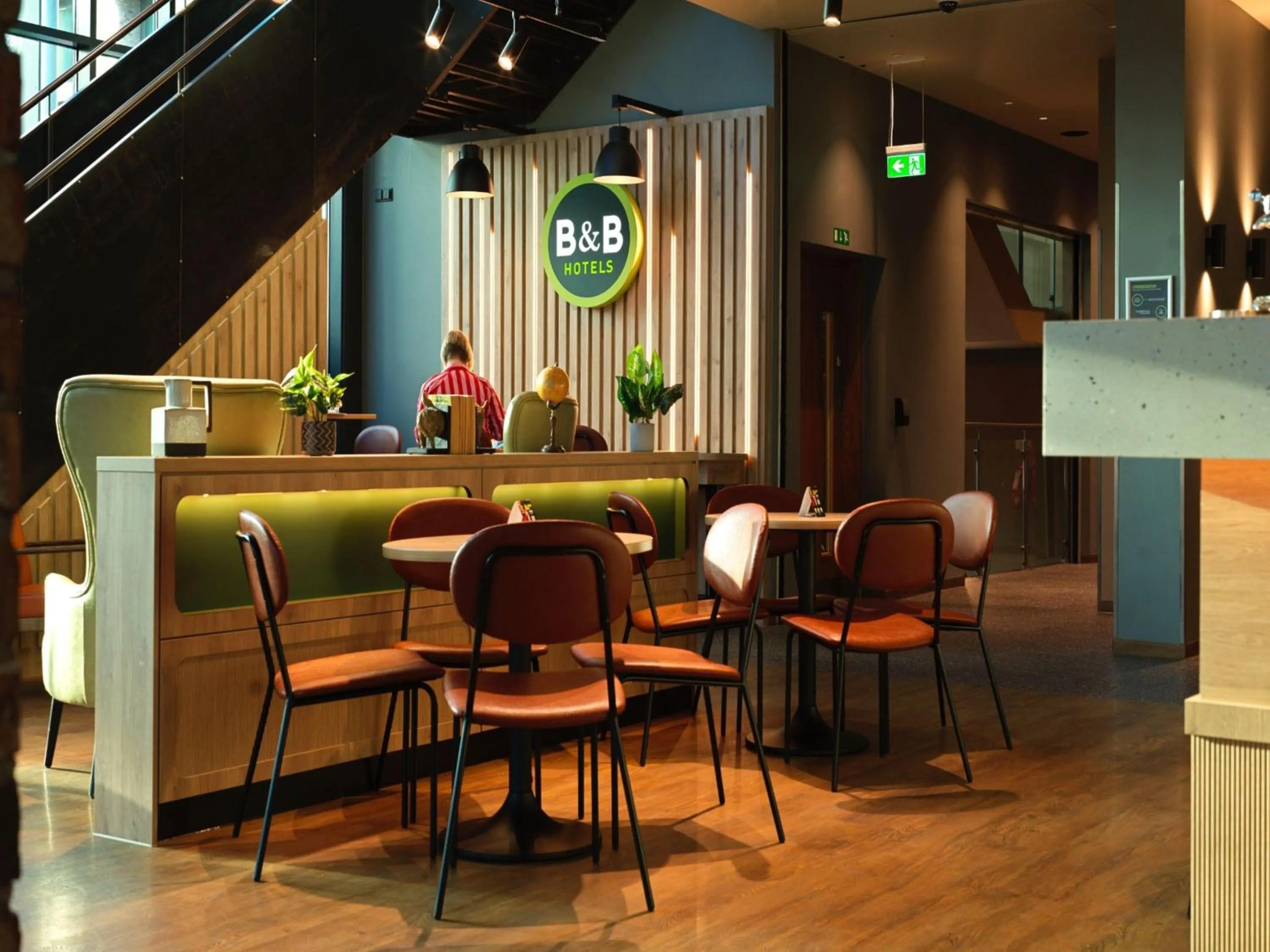Lounge or bar in B&B HOTEL Birmingham Centre