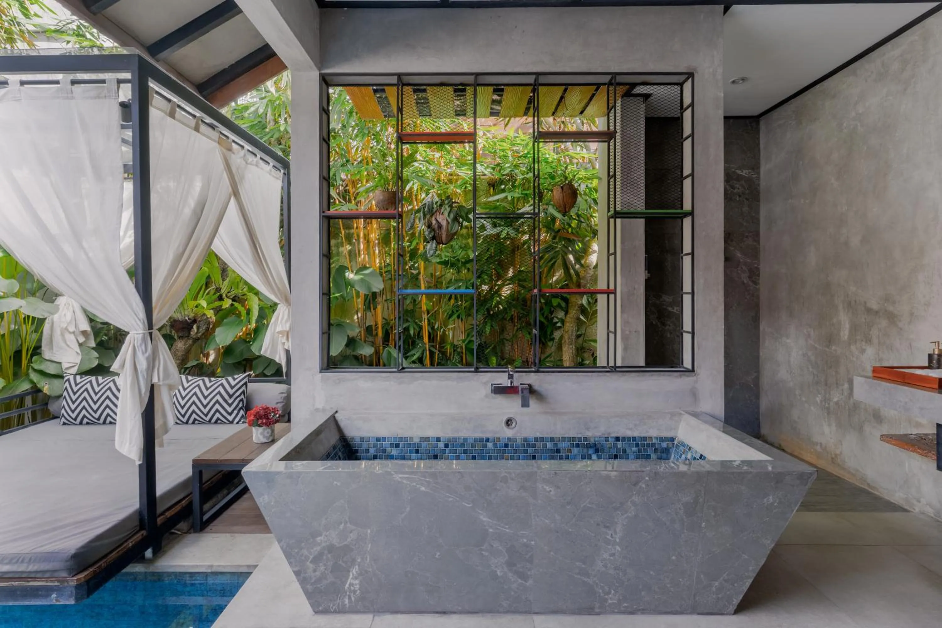 Garden in Vinna Villa Seminyak by The Wina Resorts