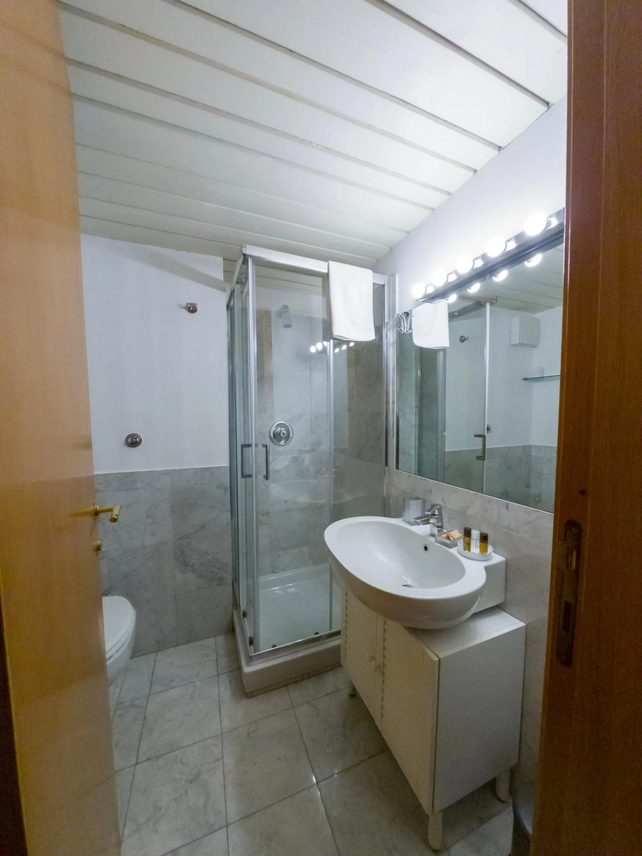 Bathroom in Pandy Suite