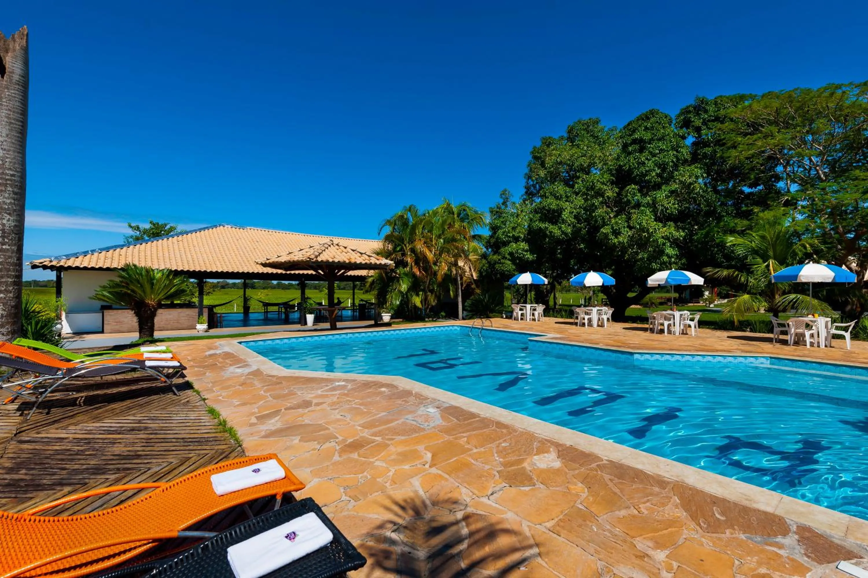 Pool view in Pousada Piuval