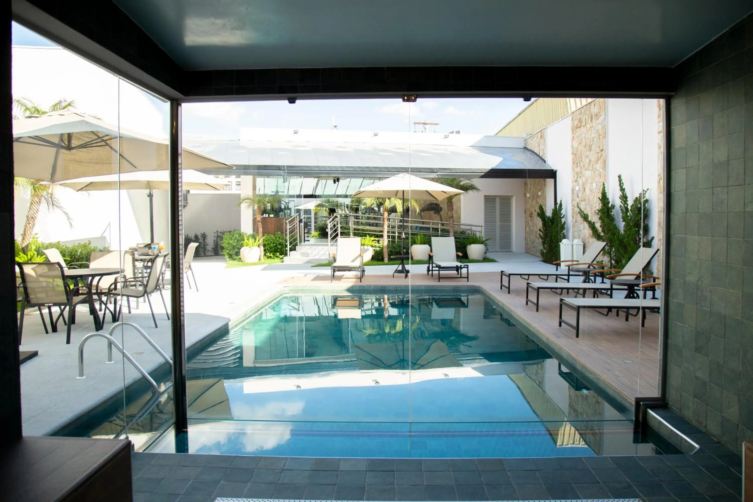 Pool view in Hotel Florença