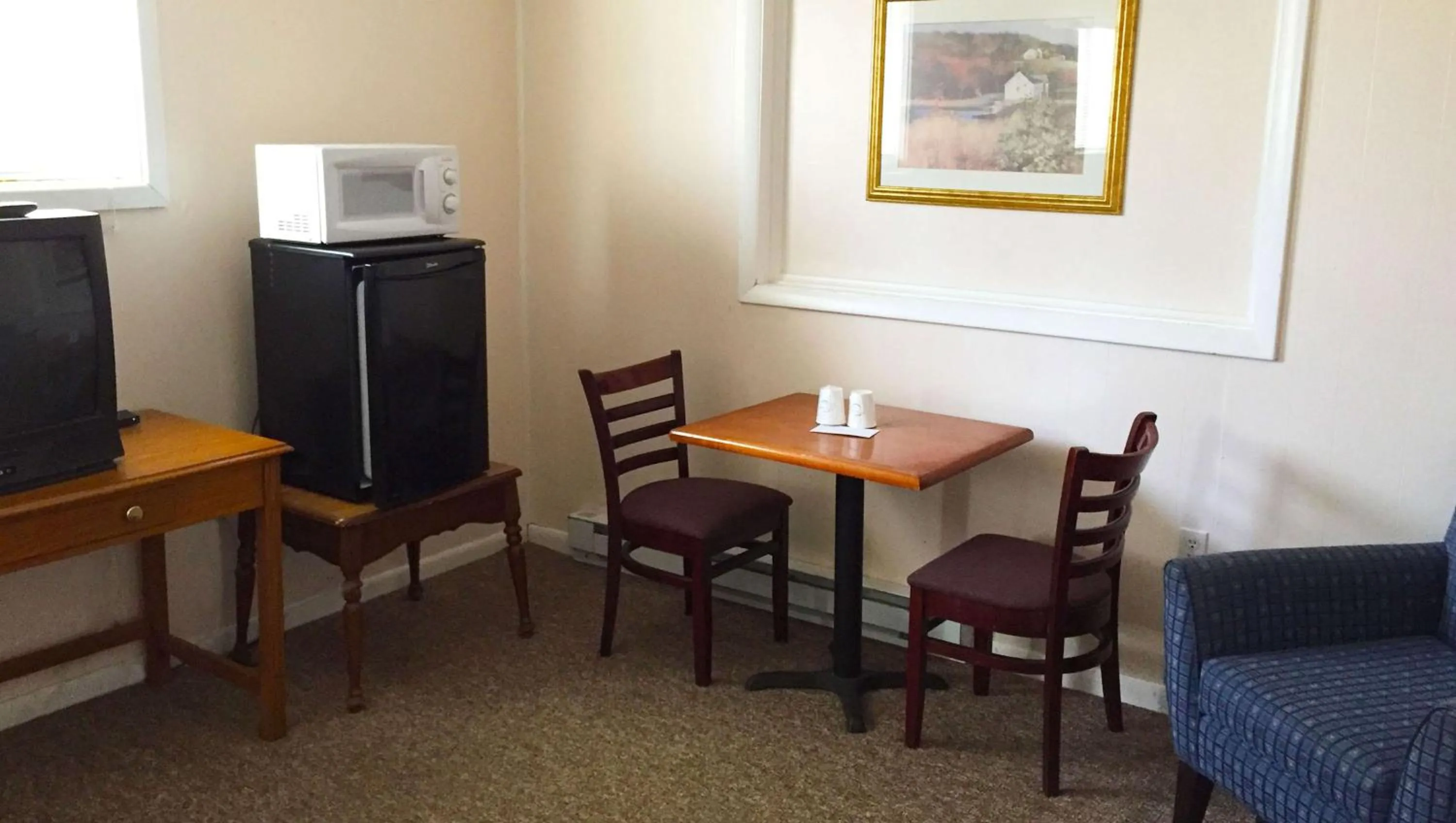 Photo of the whole room in Country Place Inn and Suites White Haven