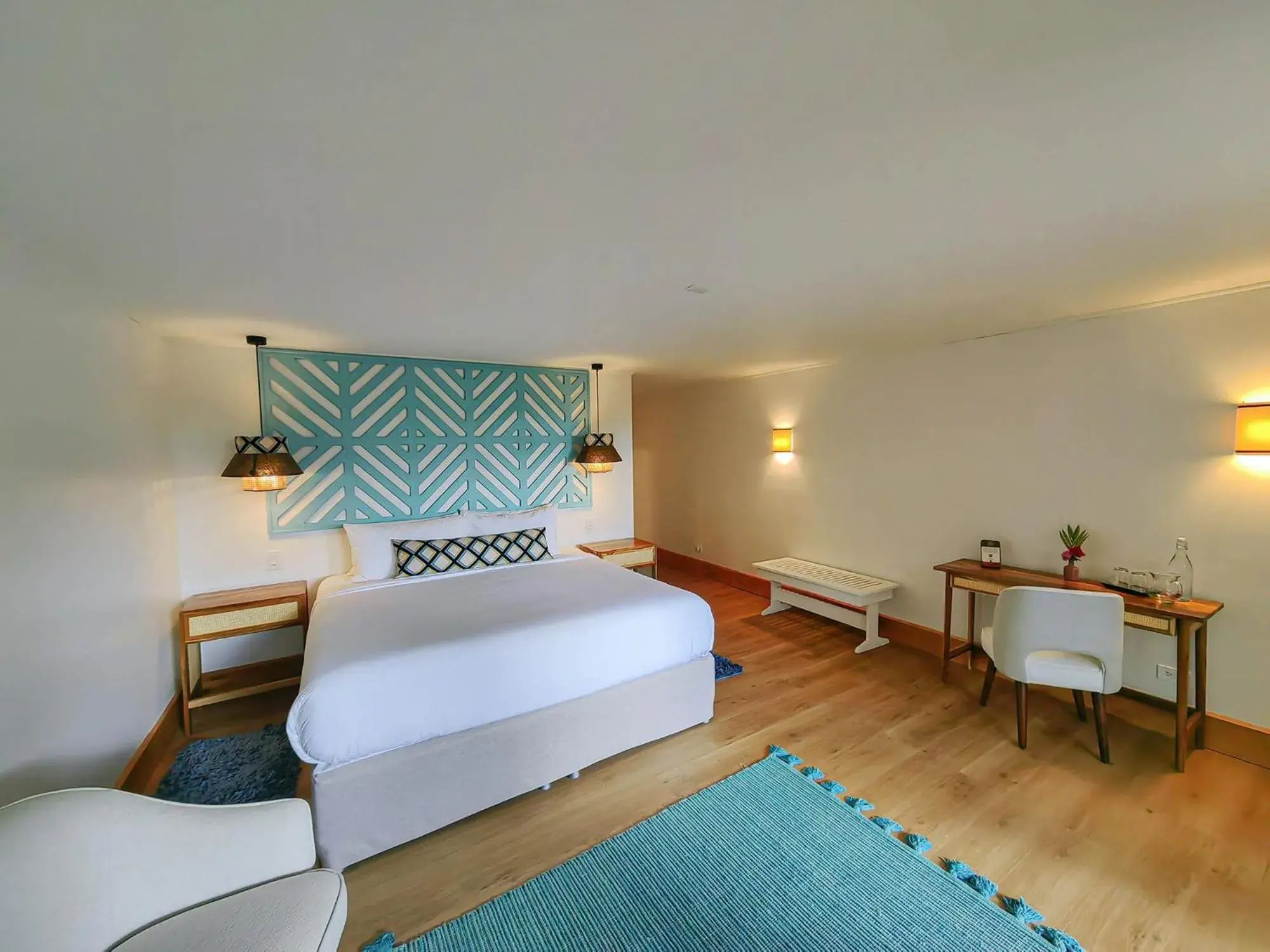 Mountain Gem Upstairs Suites in Monteverde Lodge Mountain Gem Upstairs Suites in Monteverde Lodge