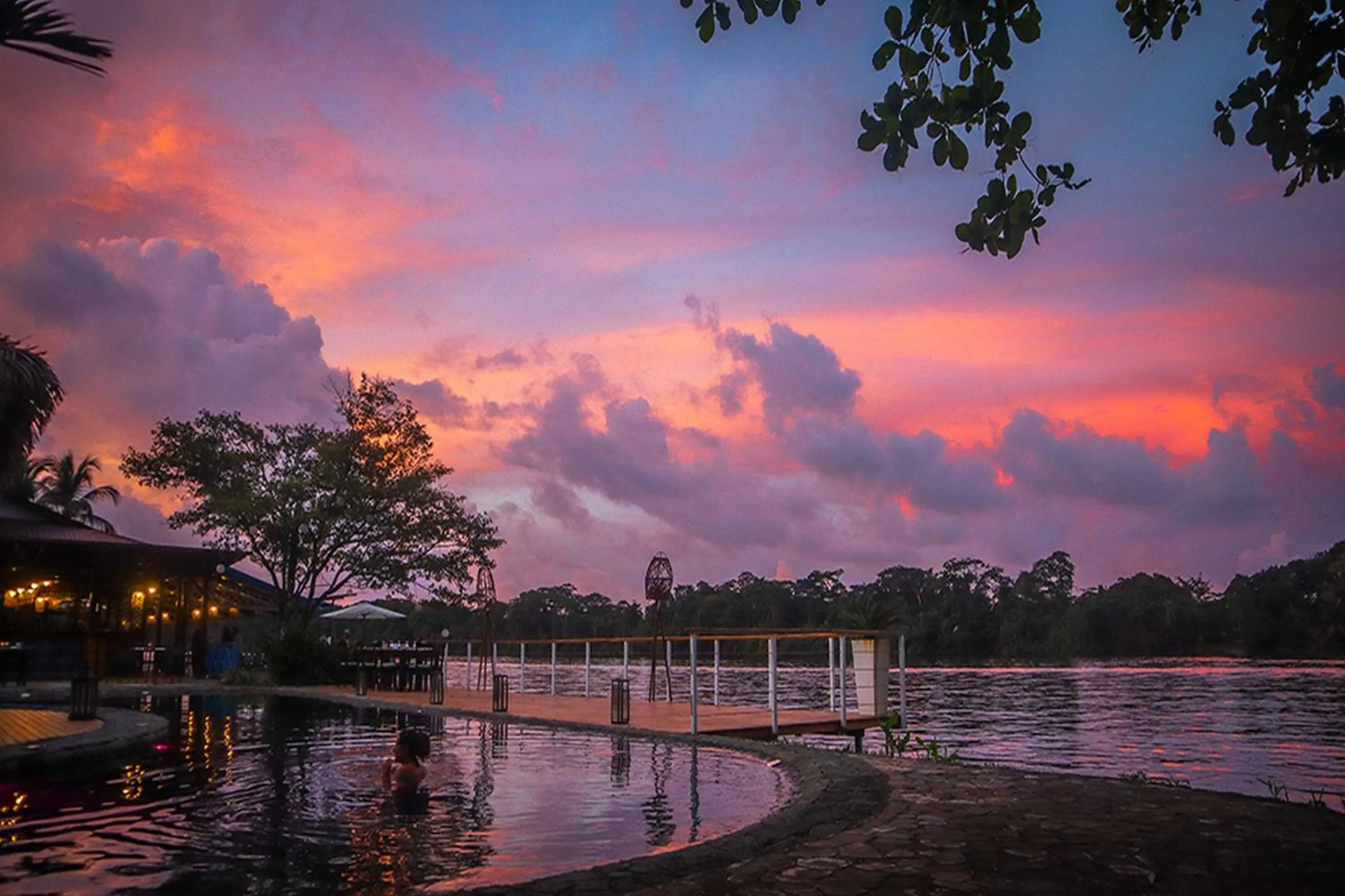 Neighbourhood in Tortuga Lodge