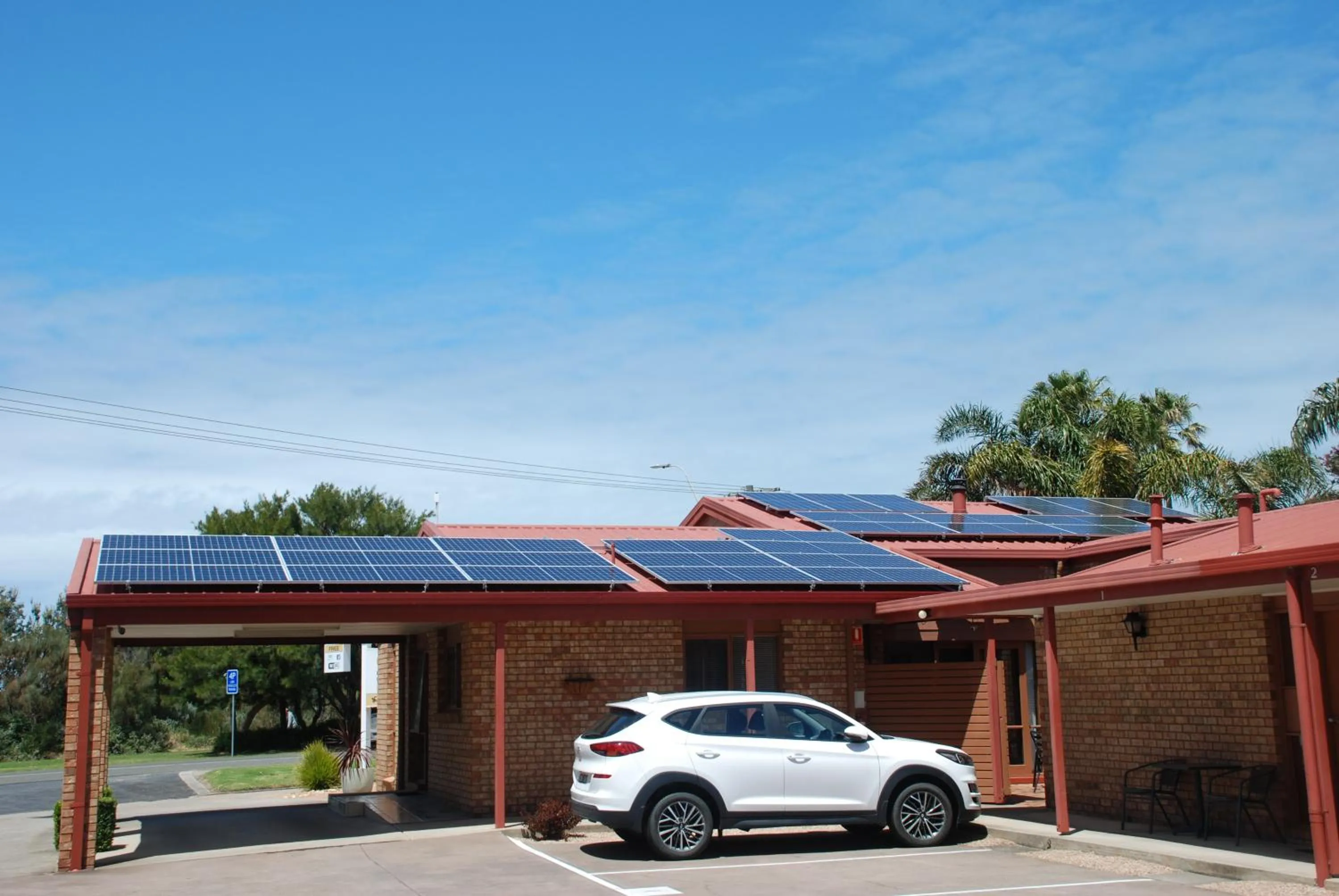 Property building in Cunningham Shore Motel