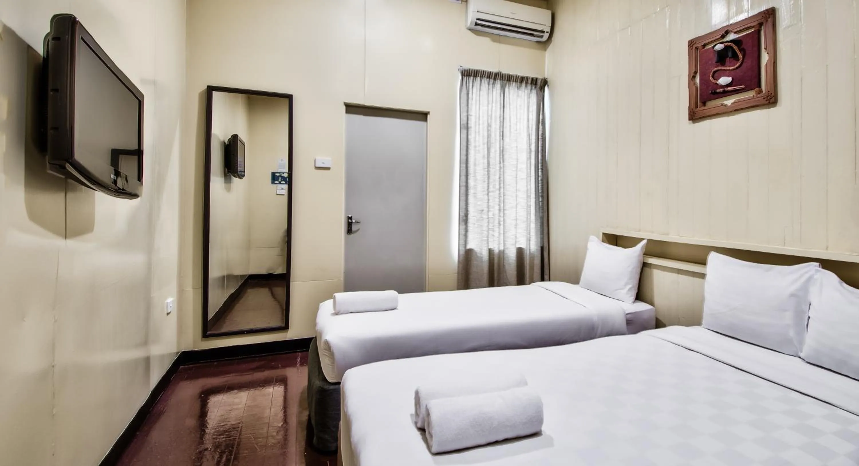 Bedroom, Bed in Tanoa Rakiraki Hotel