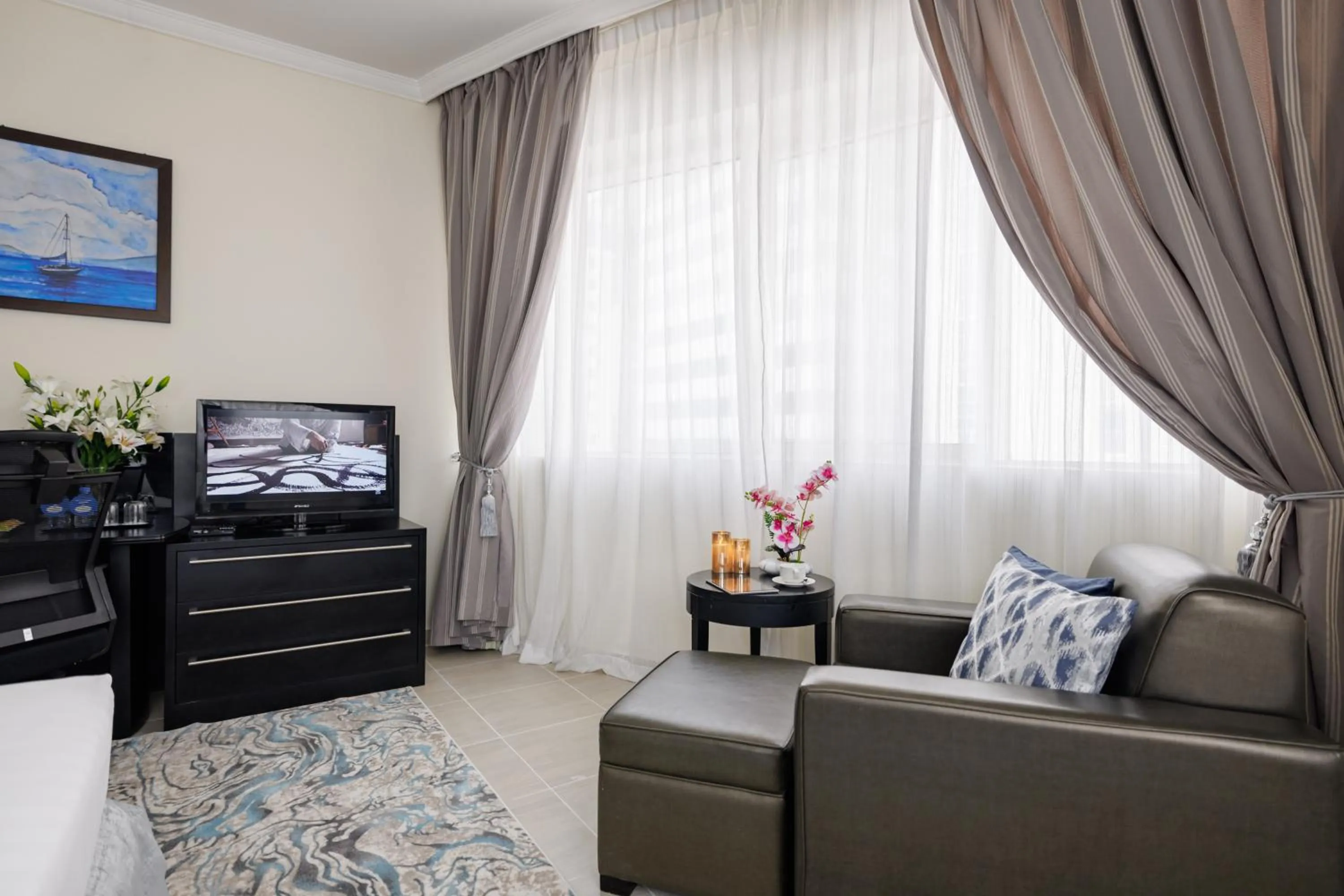 Seating area in The Royal Riviera Hotel Doha