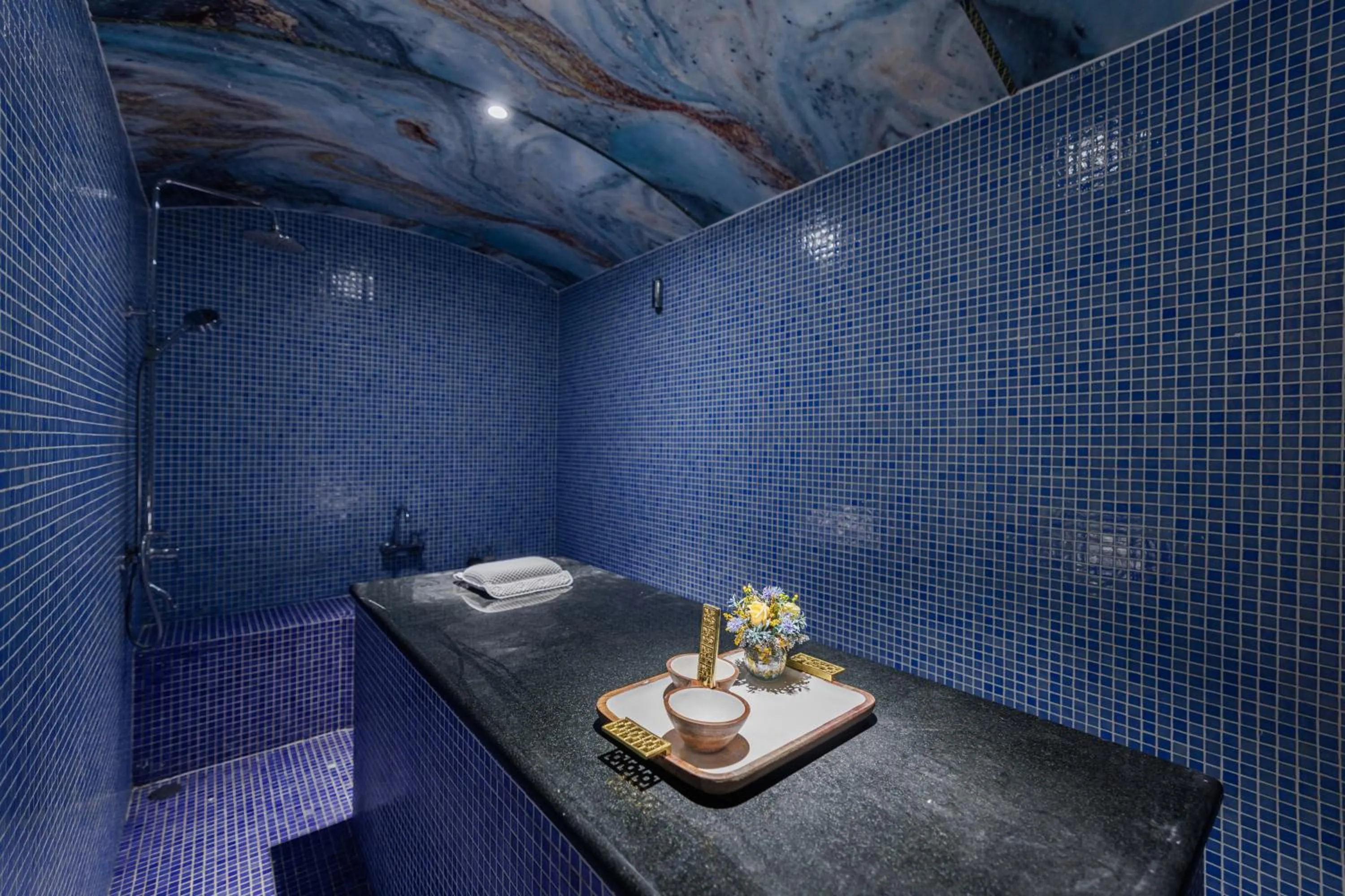 Massage in The Royal Riviera Hotel Doha