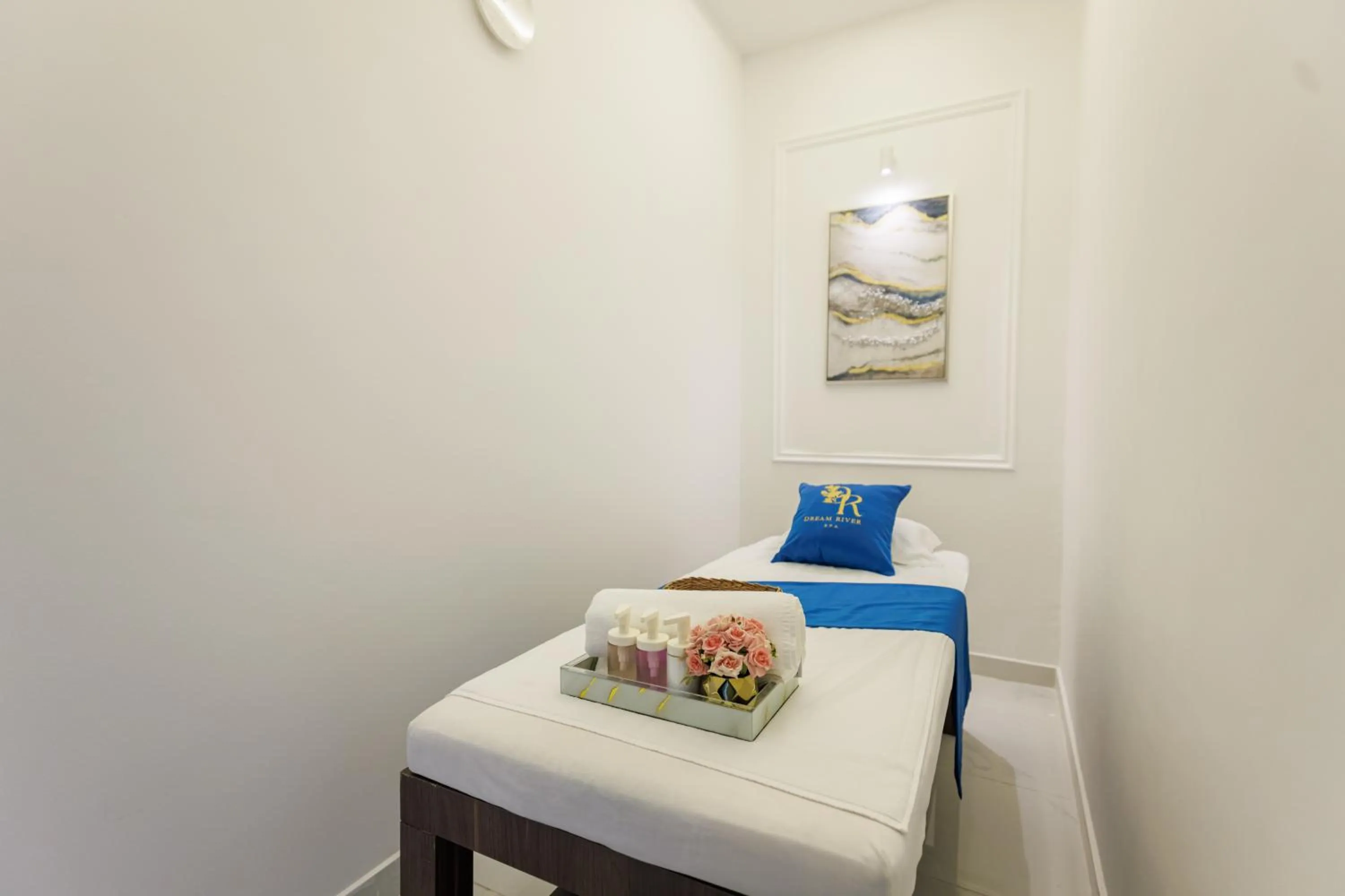 Massage in The Royal Riviera Hotel Doha