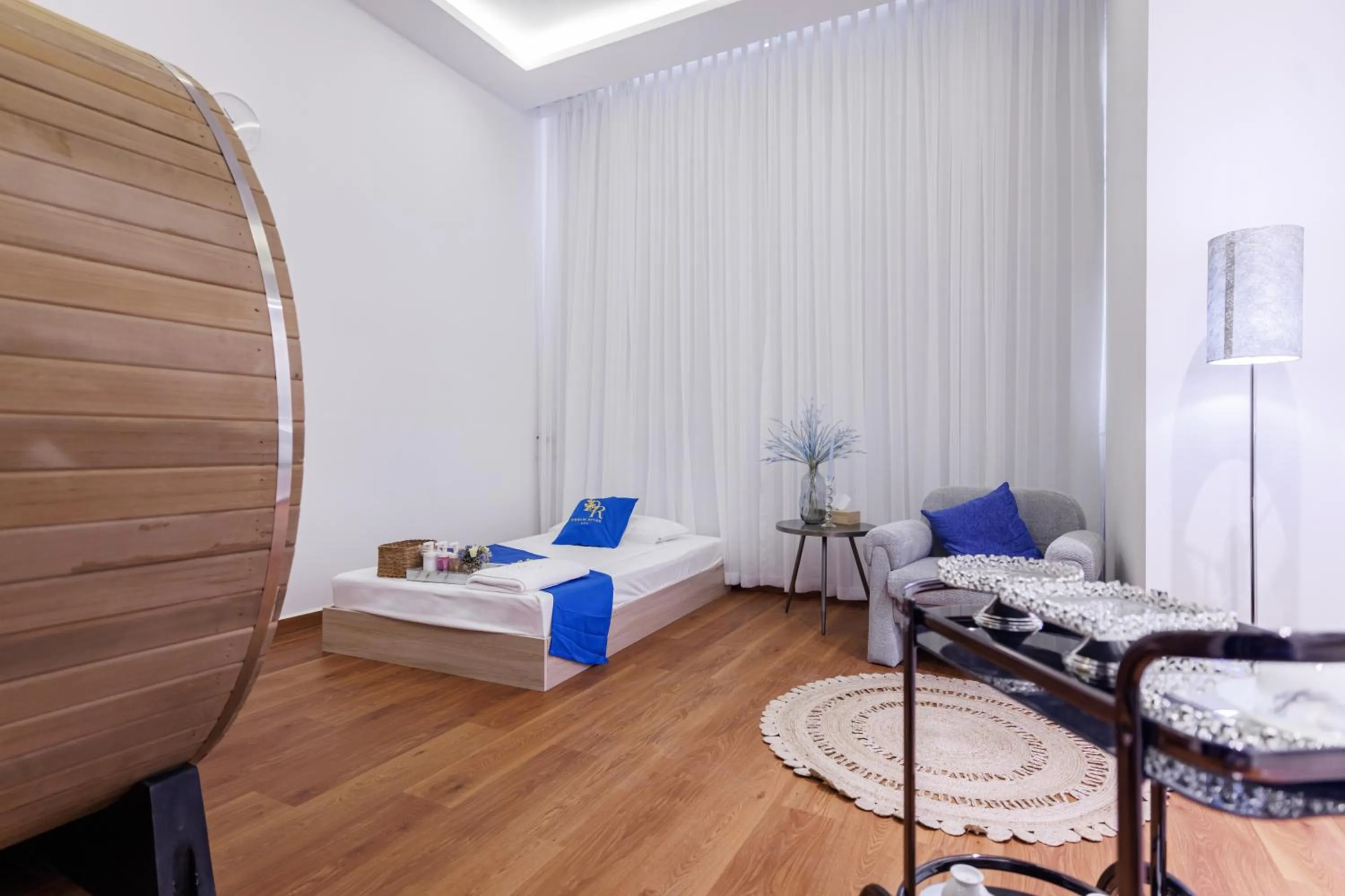 Massage, Bed in The Royal Riviera Hotel Doha