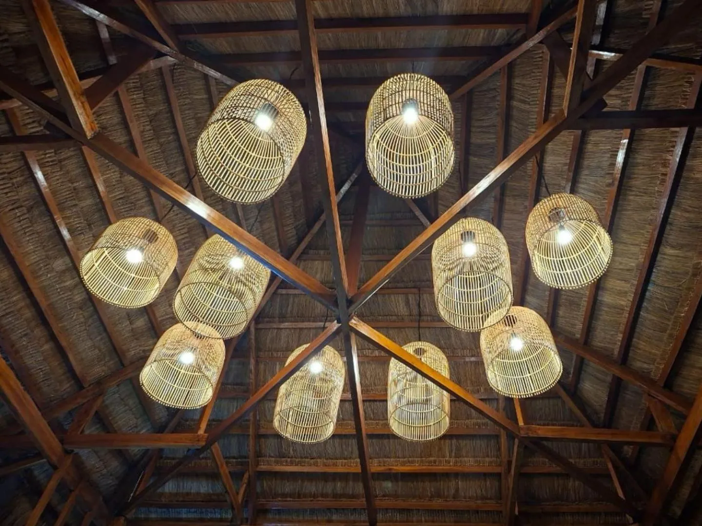 Restaurant/places to eat in Palms Cove Resort