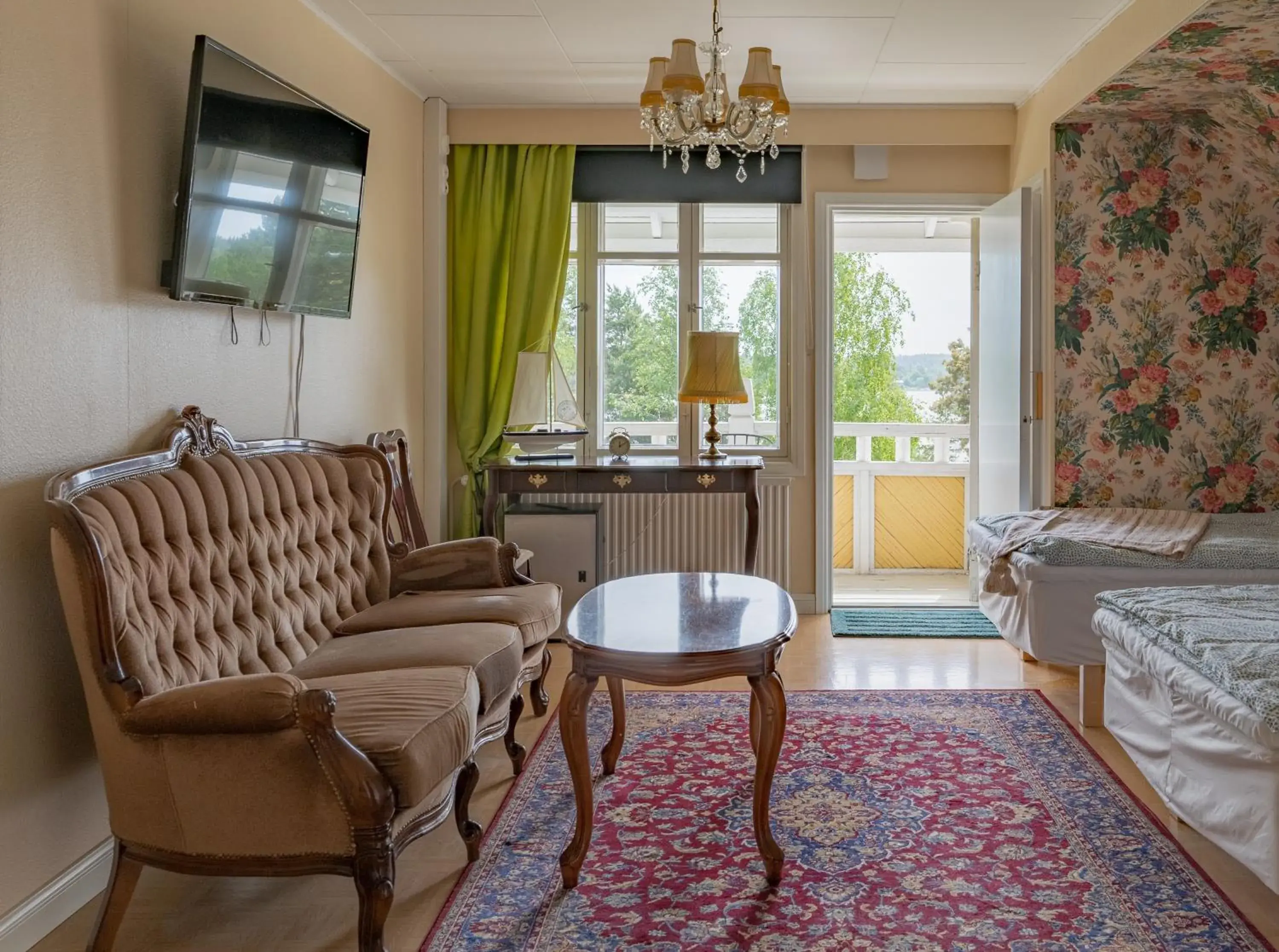 Double Room with Balcony and Sea View in Villa Ekbladh Double Room with Balcony and Sea View in Villa Ekbladh