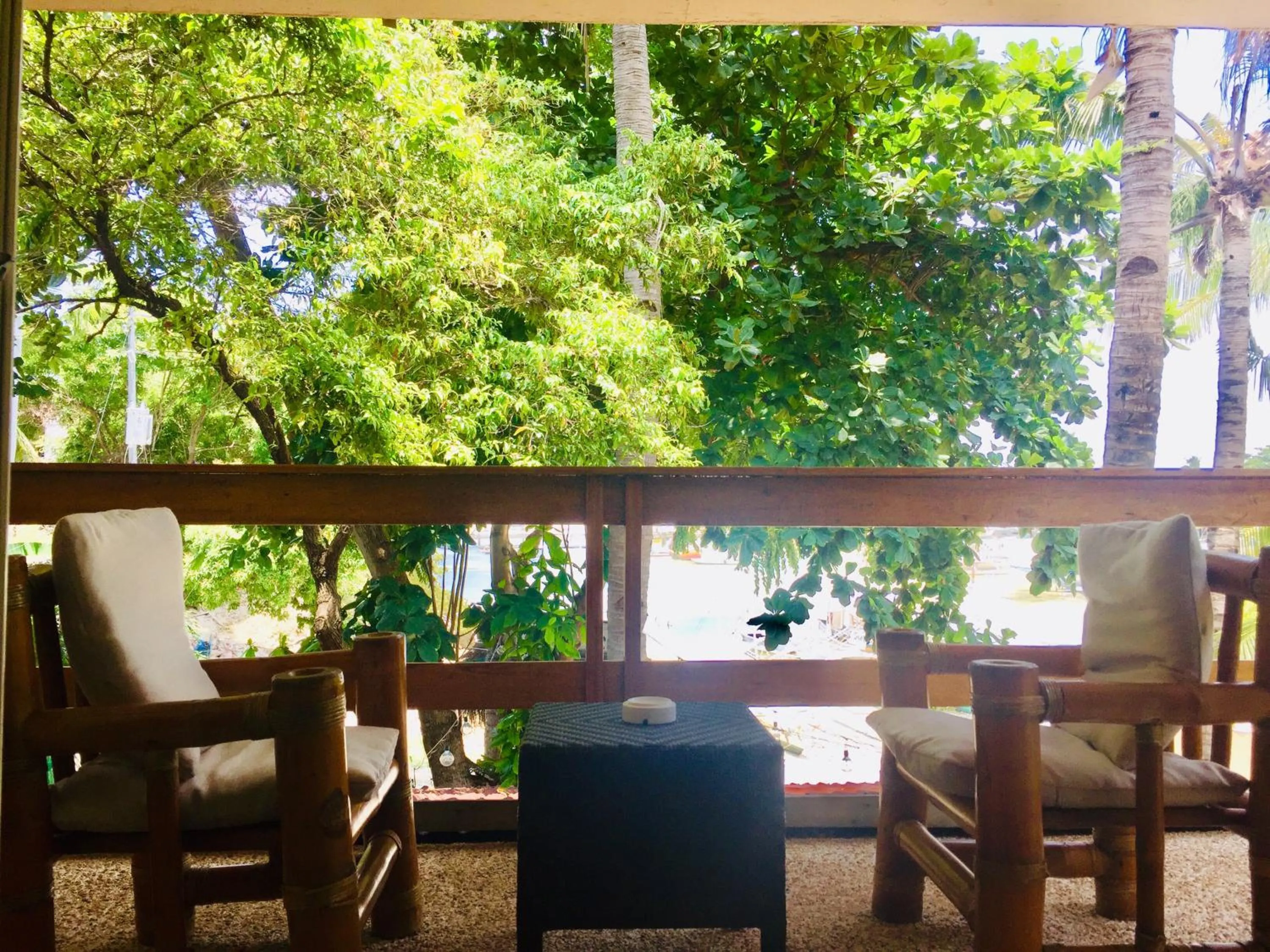Balcony/Terrace in Angelina Beach Resort & Italian Restaurant Malapascua